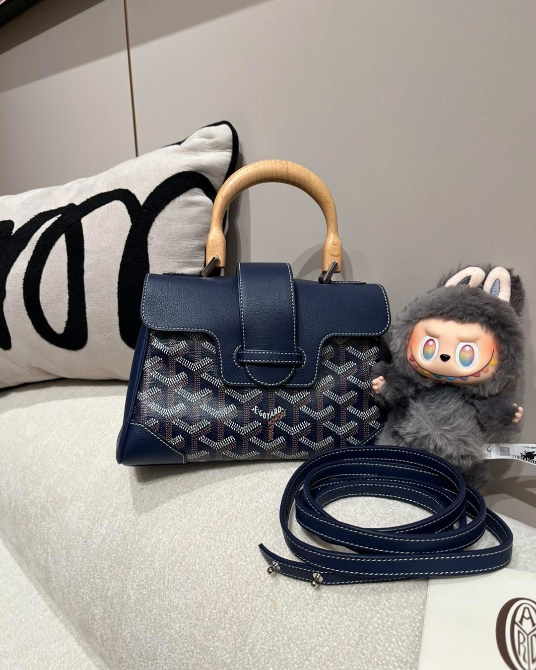 Goyard Saigon mini BLEU MARINE 100%Authentic ,98%new ✅strap✅dust bag