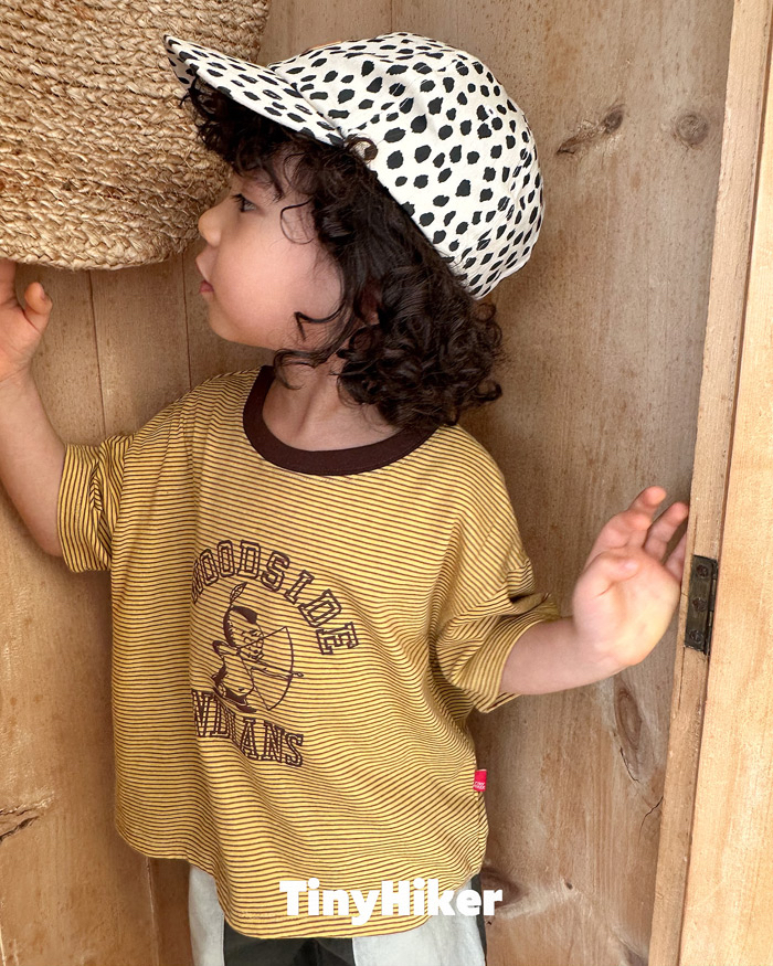 🇰🇷Tiny Hiker tee