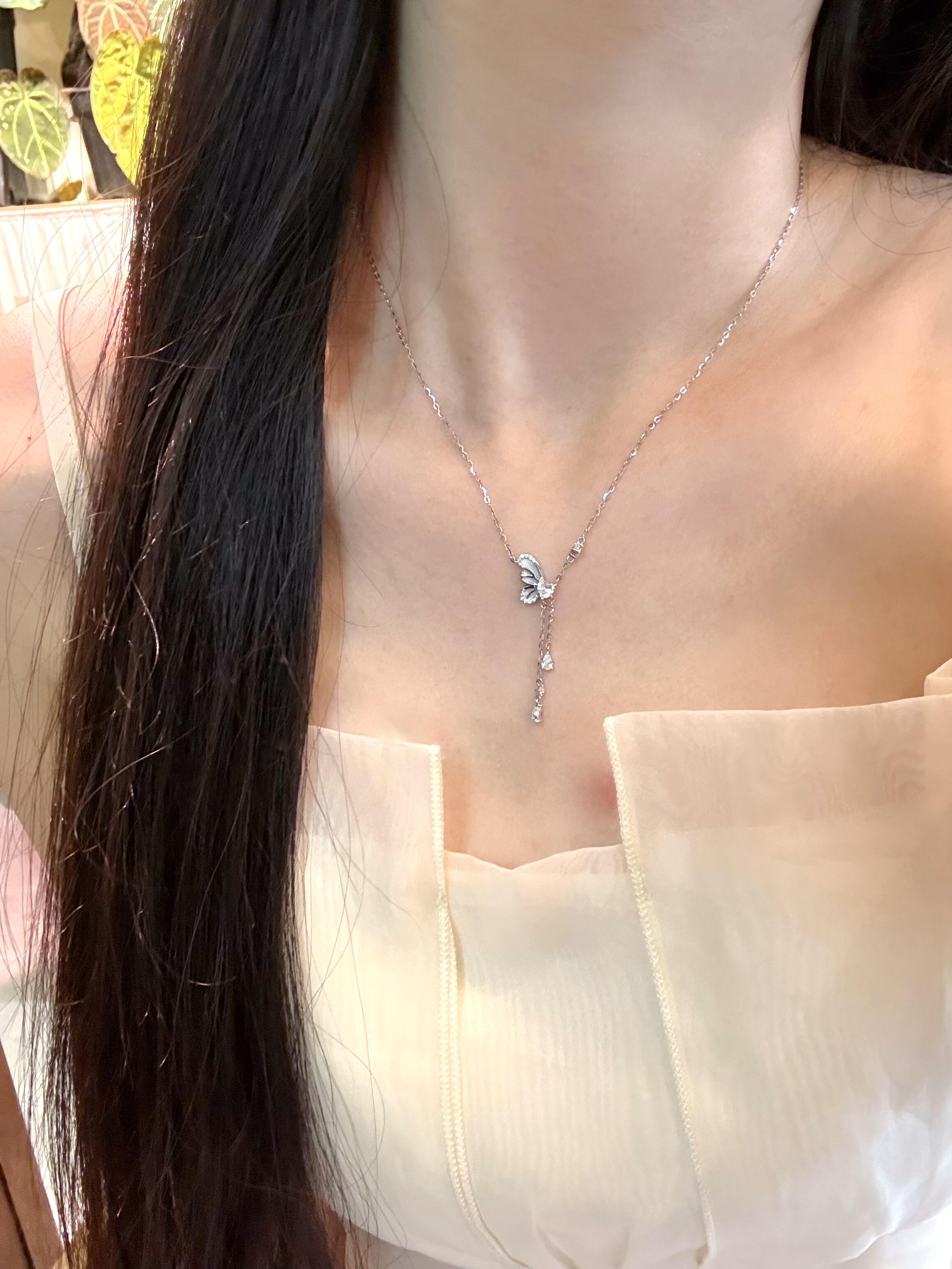 夜光星夜蝴蝶项链