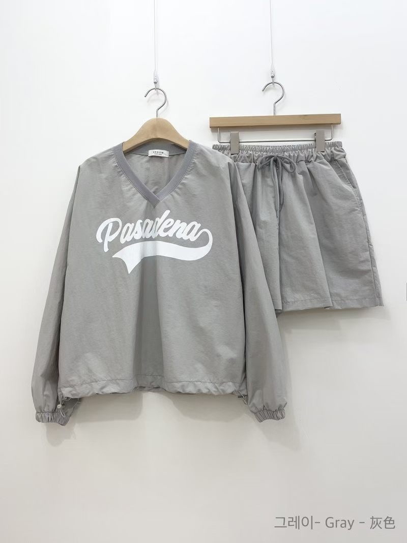 221569 V領”Pasadena “長袖Tee