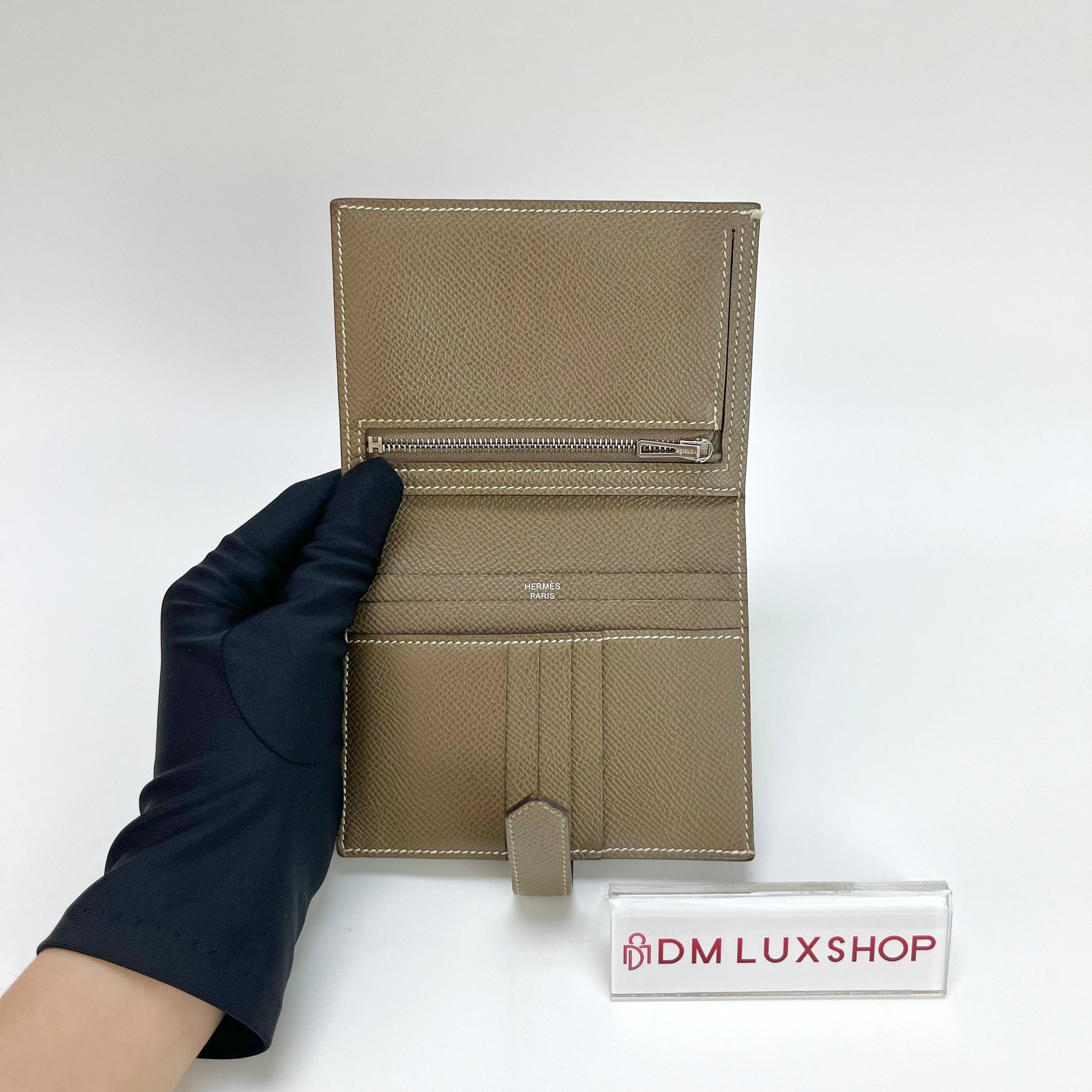 Hermes Bearn Compact Wallet Etoupe PHW (Stamp U, Y: 2022)