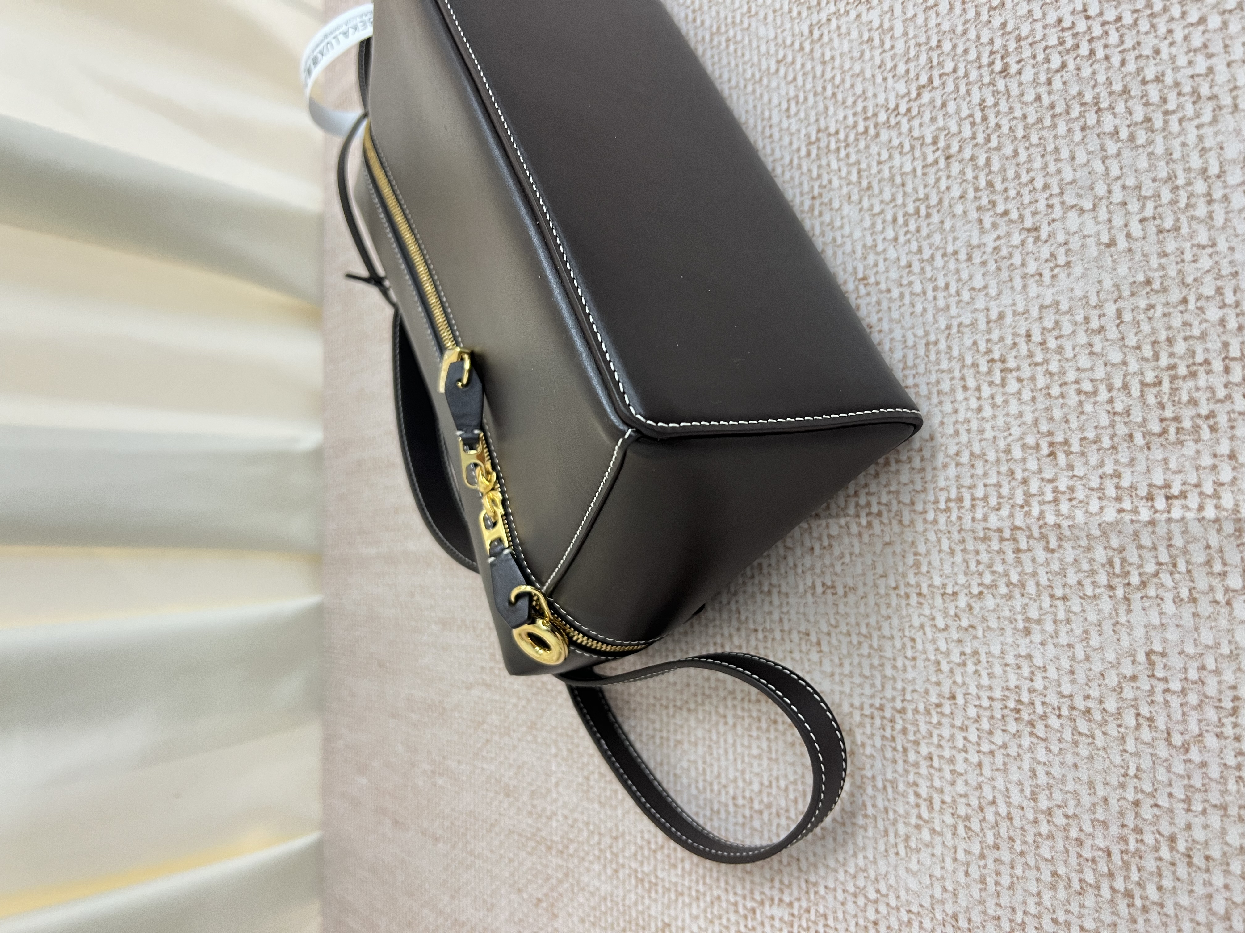 Pre-owned Loro Piana Extra Bag L27/ Product Code: 26042301