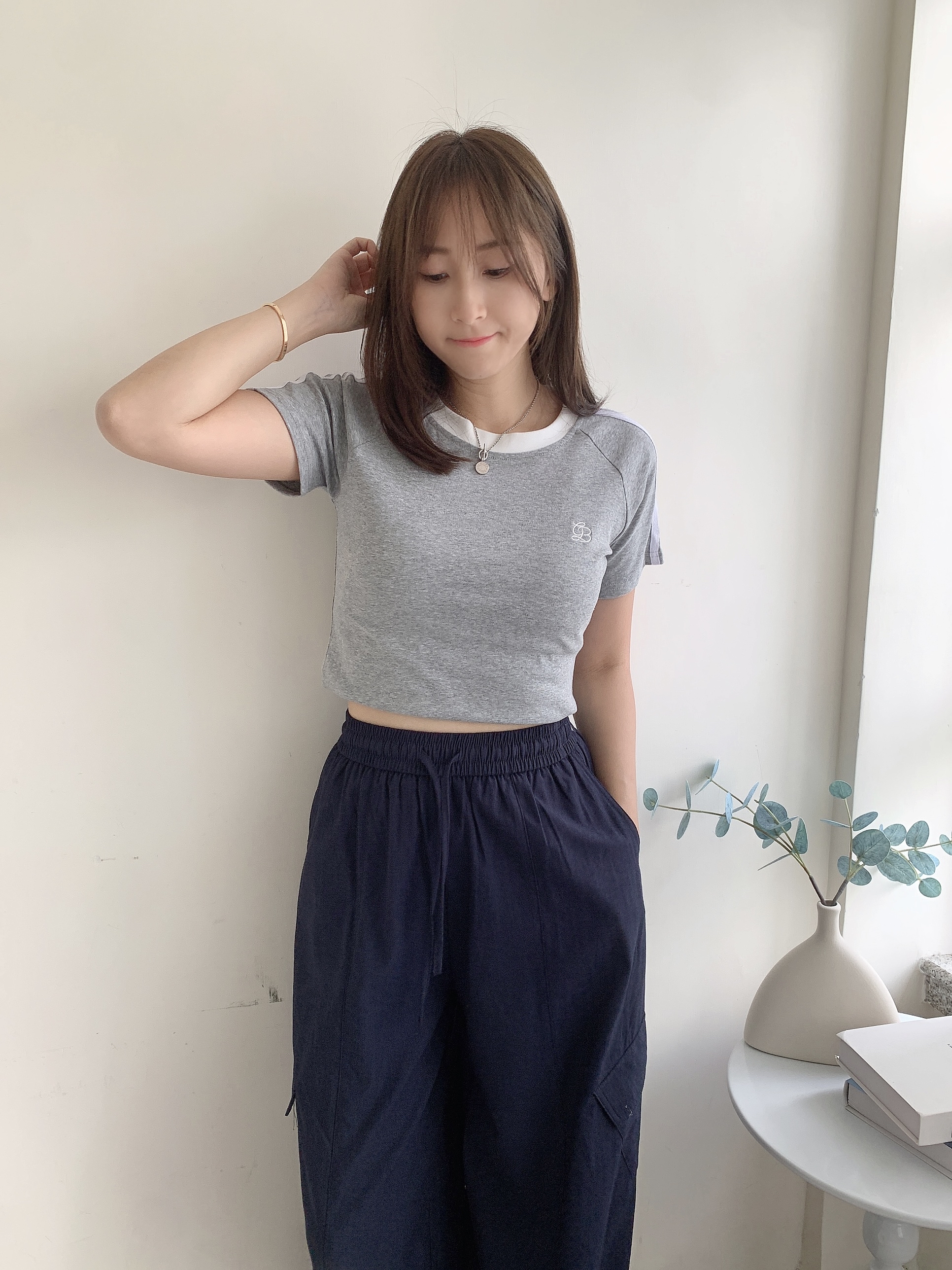 兩間R Tee （2色）