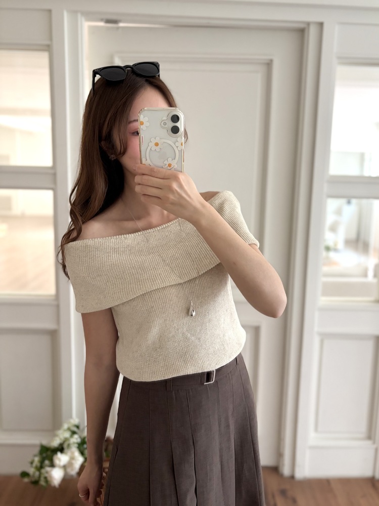Linen Off Shoulder Top (Oat)