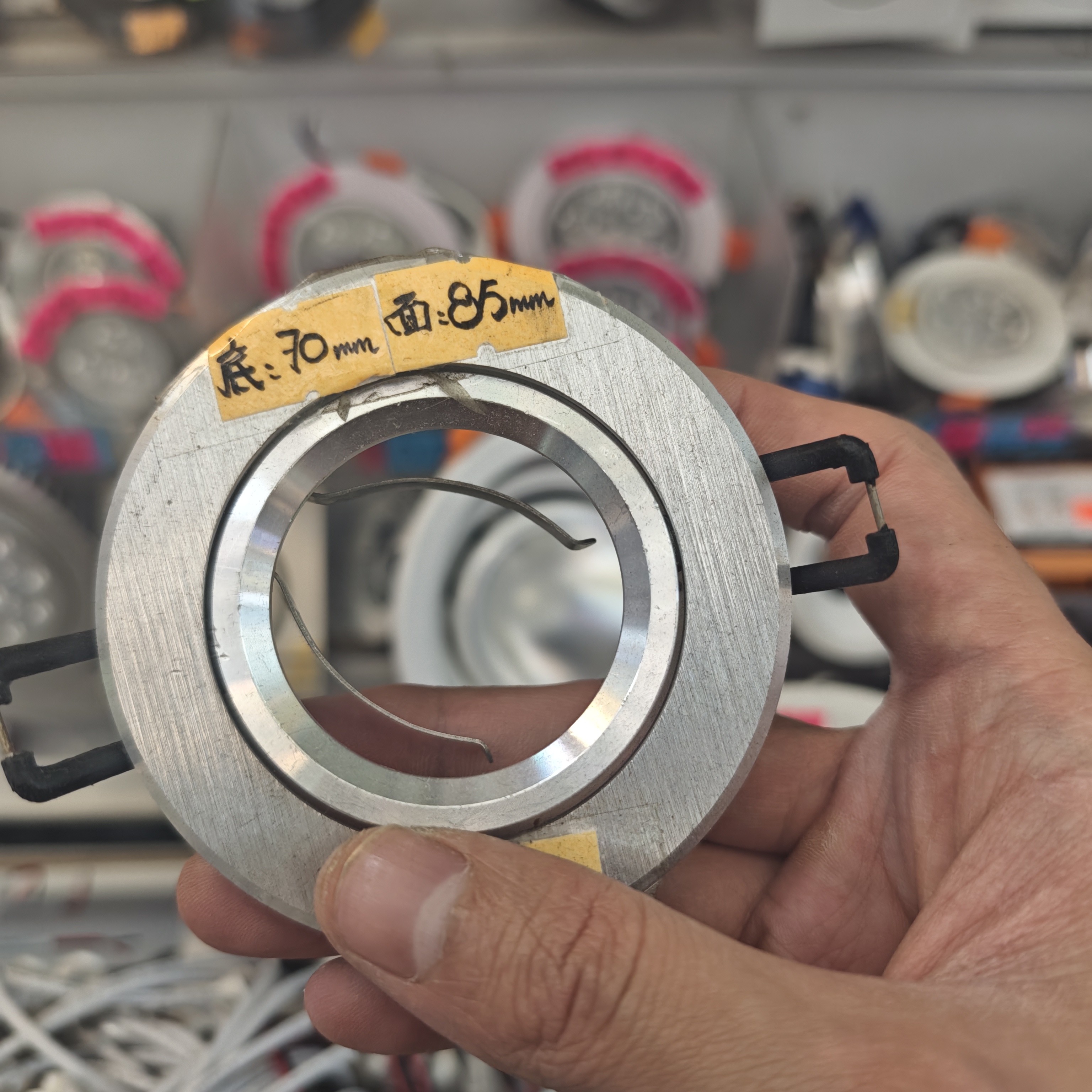 銀色可調節角度千秋架  假天花用平板燈燈殼