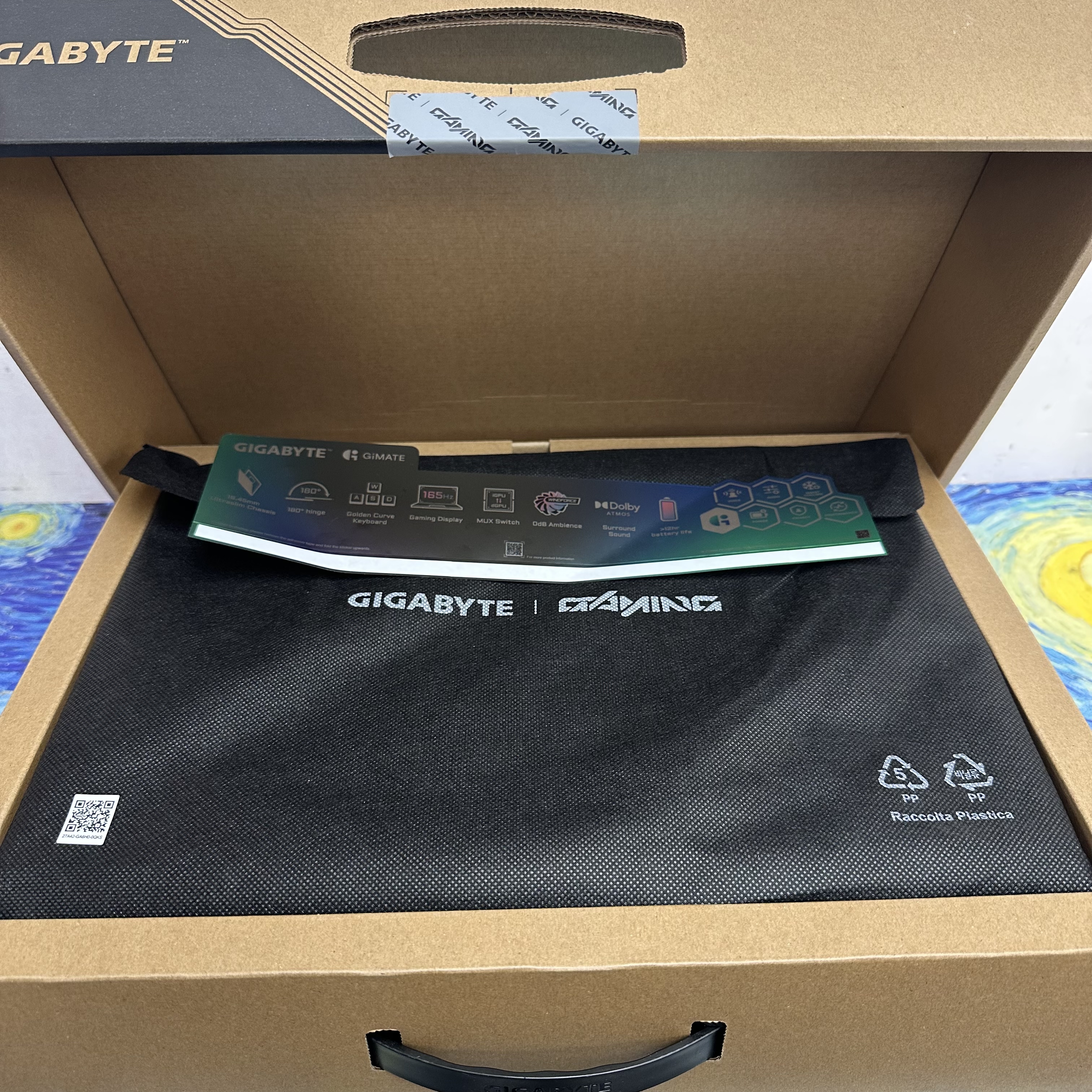 (RTX 5060台灣名牌技嘉電競機❤️‍🔥) 技嘉 GIGABYTE i7-13700H/32GB Ram/1TB SSD/16寸 Mon 165Hz/暢遊任何3A大作/1200p/Gaming Laptop/Notebook / Gaming Notebook / PC / Movie / Netflix / Win11/ Office / GTA