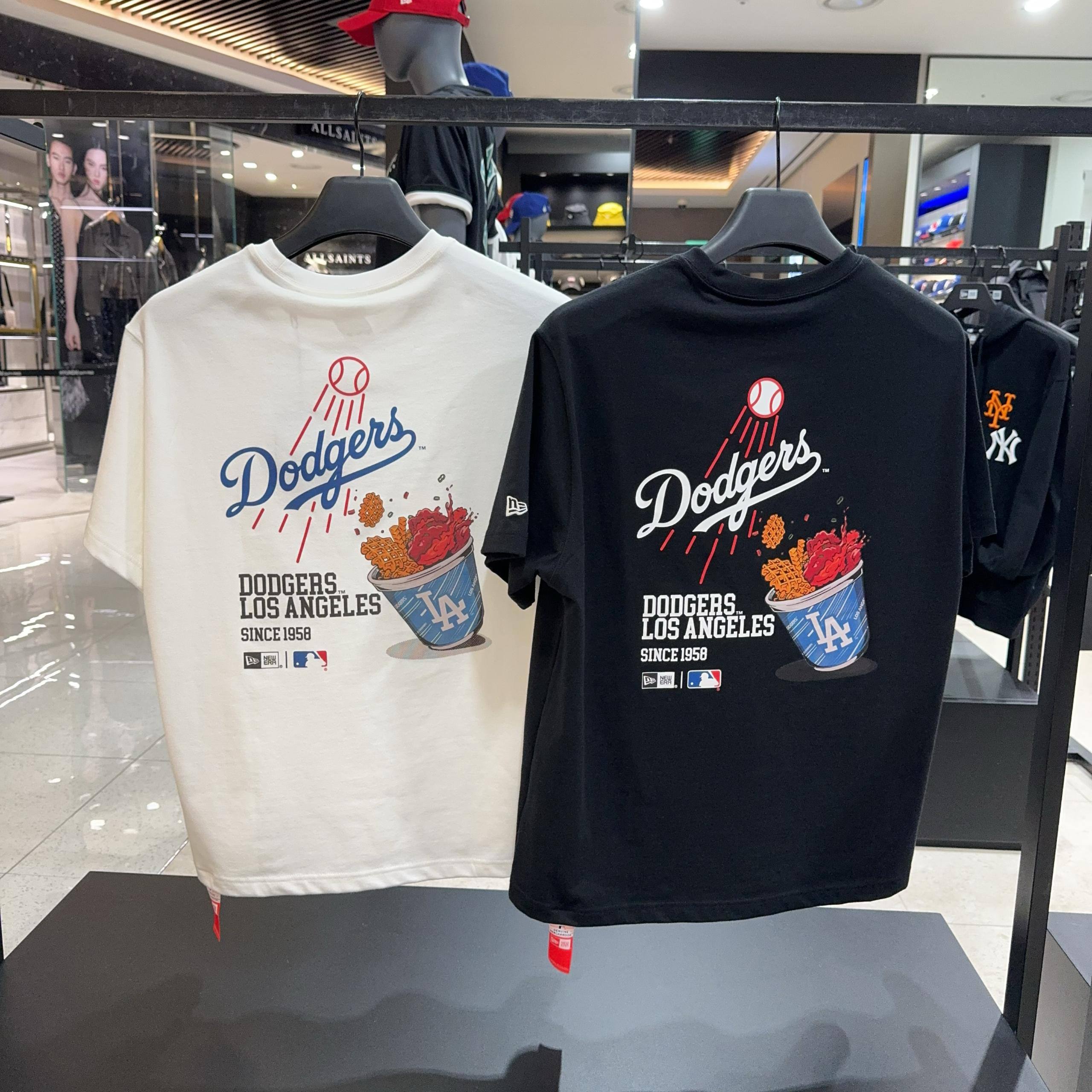 🇰🇷Newera 男女同款上衣✨