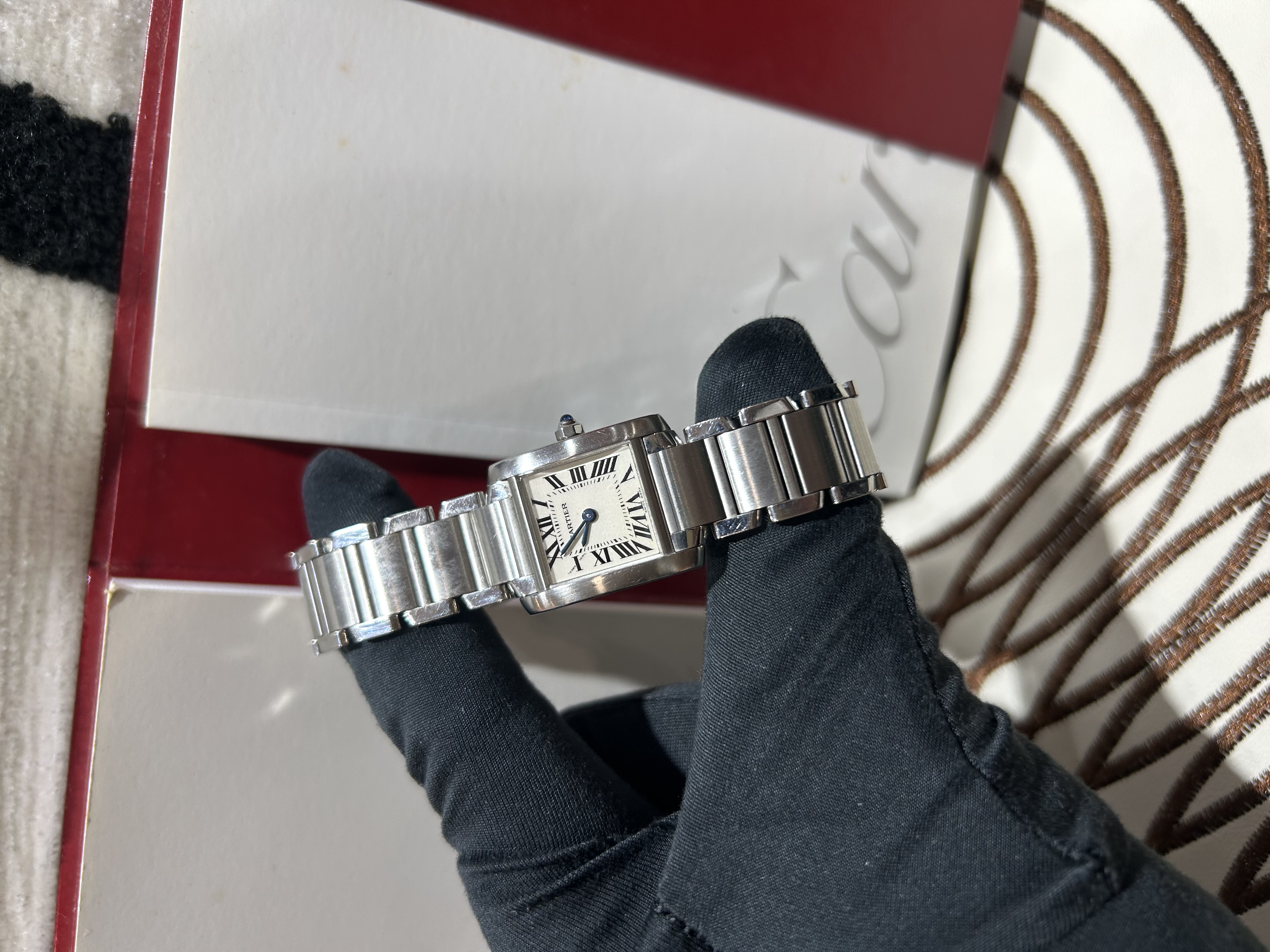 Cartier Tank Francaise Watch 小型款 100%Authentic, 95%New ✅00證書✅Booklet