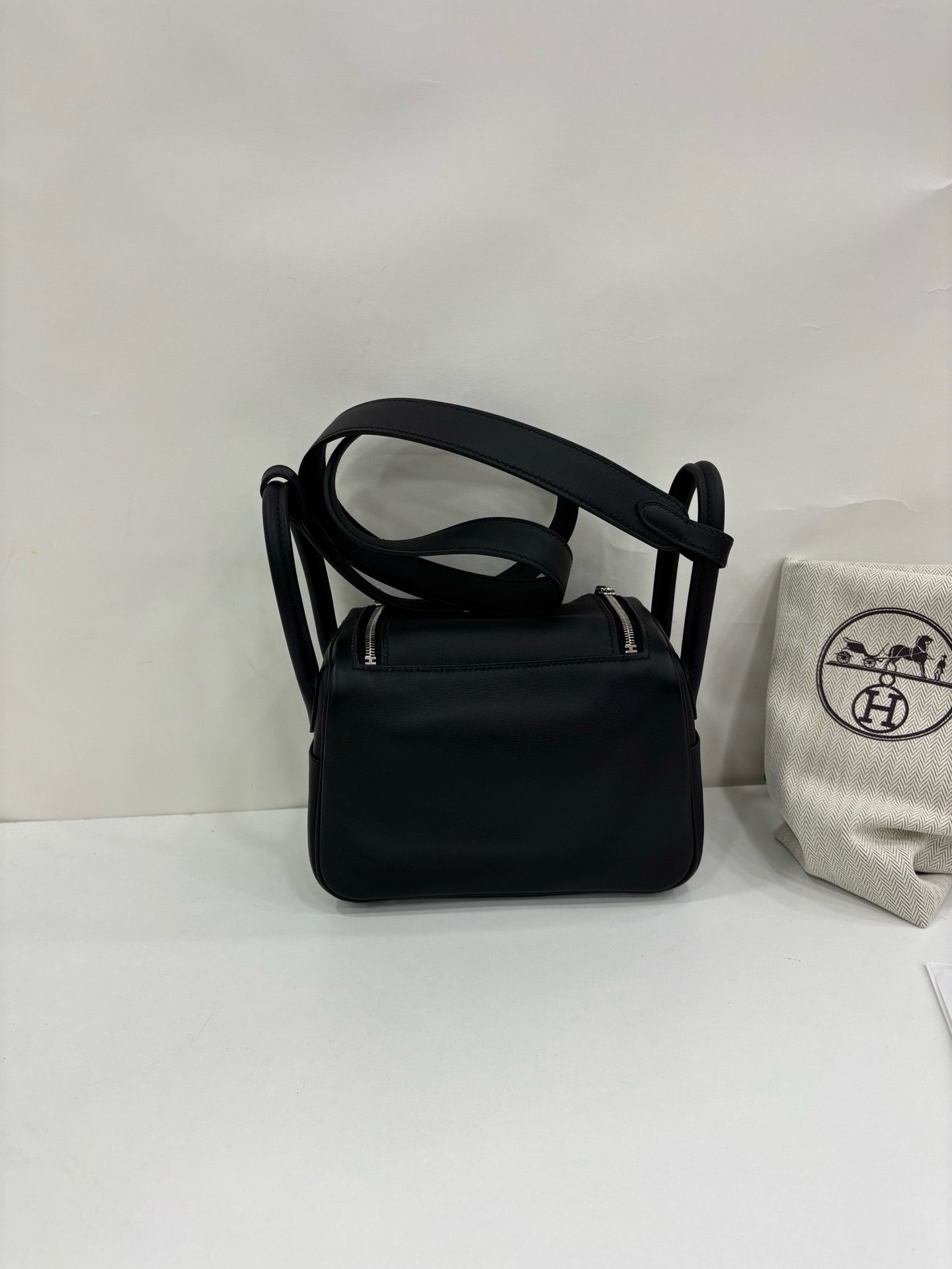 Unused Item HERMÉS Mini Lindy Stamp W / Product Code: 26052301
