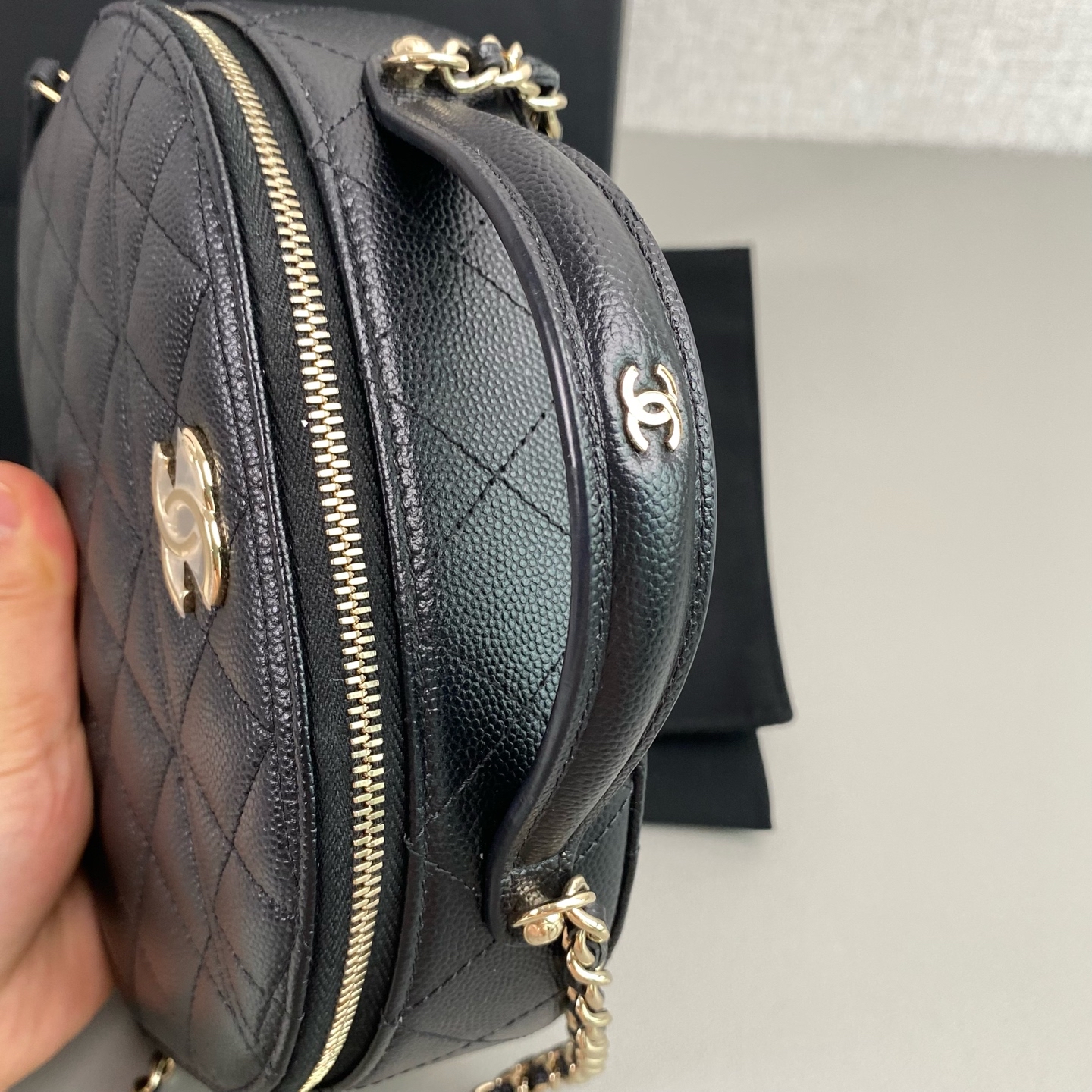 Chanel 25C Caviar Chain bag 牛皮保齡袋