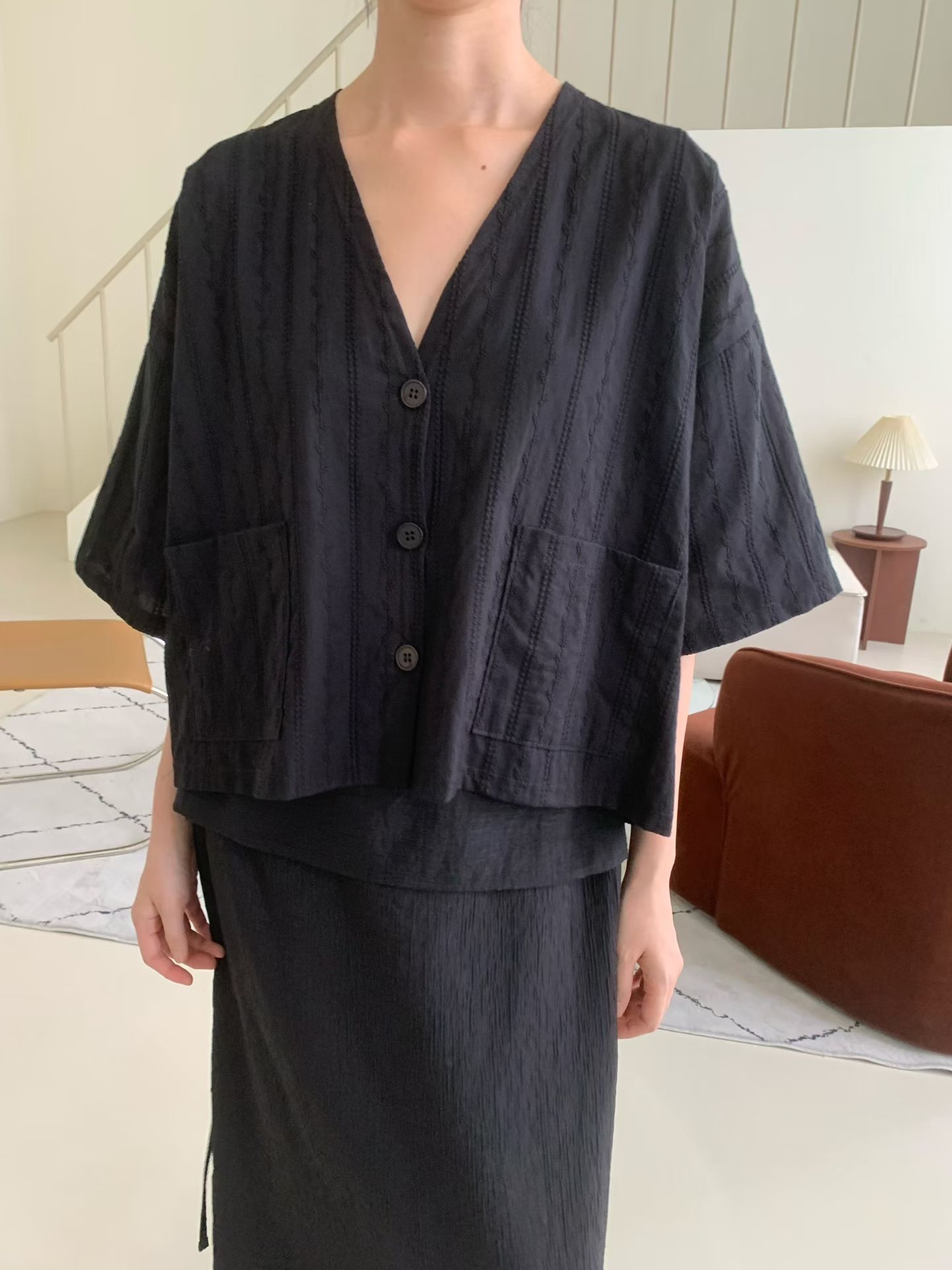 221325 兩袋暗紋外套