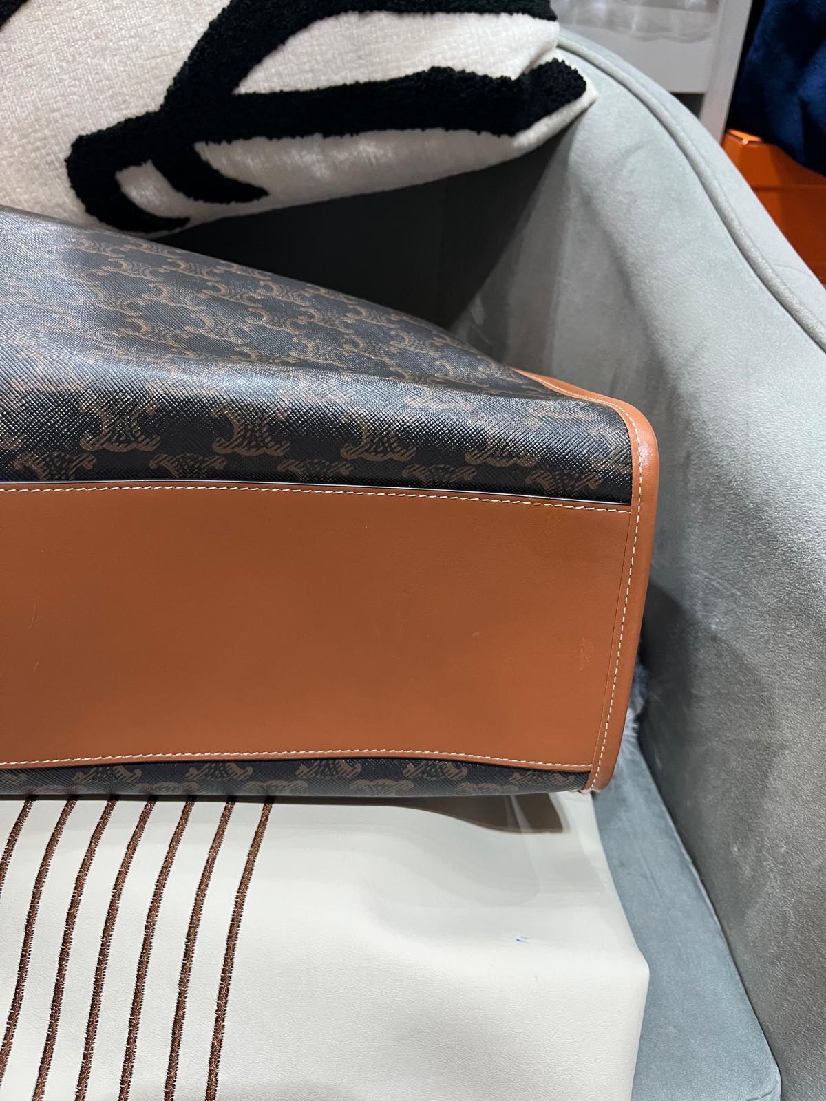 Celine Horizontal Cabas Tan tote bag 100%Authentic, 95%New ✅Dust bag