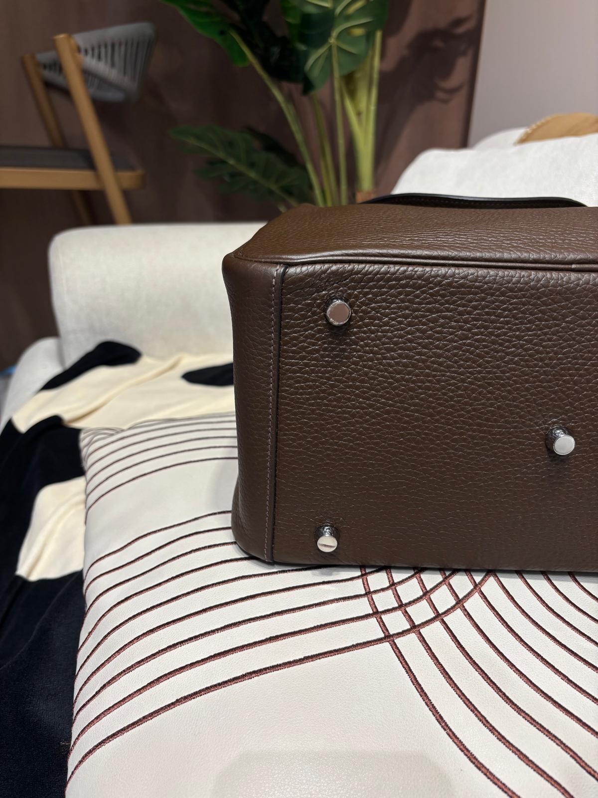 Hermes Lindy 30 Stamp [Q] 100%Authentic, 95%new✅dust bag 
