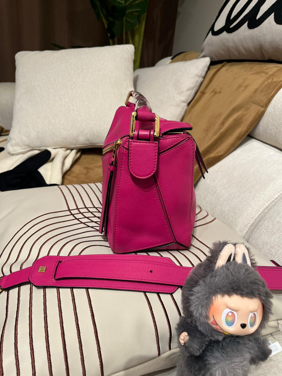 Loewe puzzle small calfskin 100%Authentic,95%new ✅strap✅dust bag