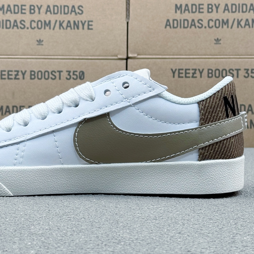 Nike Blazer Low '77 Jumbo