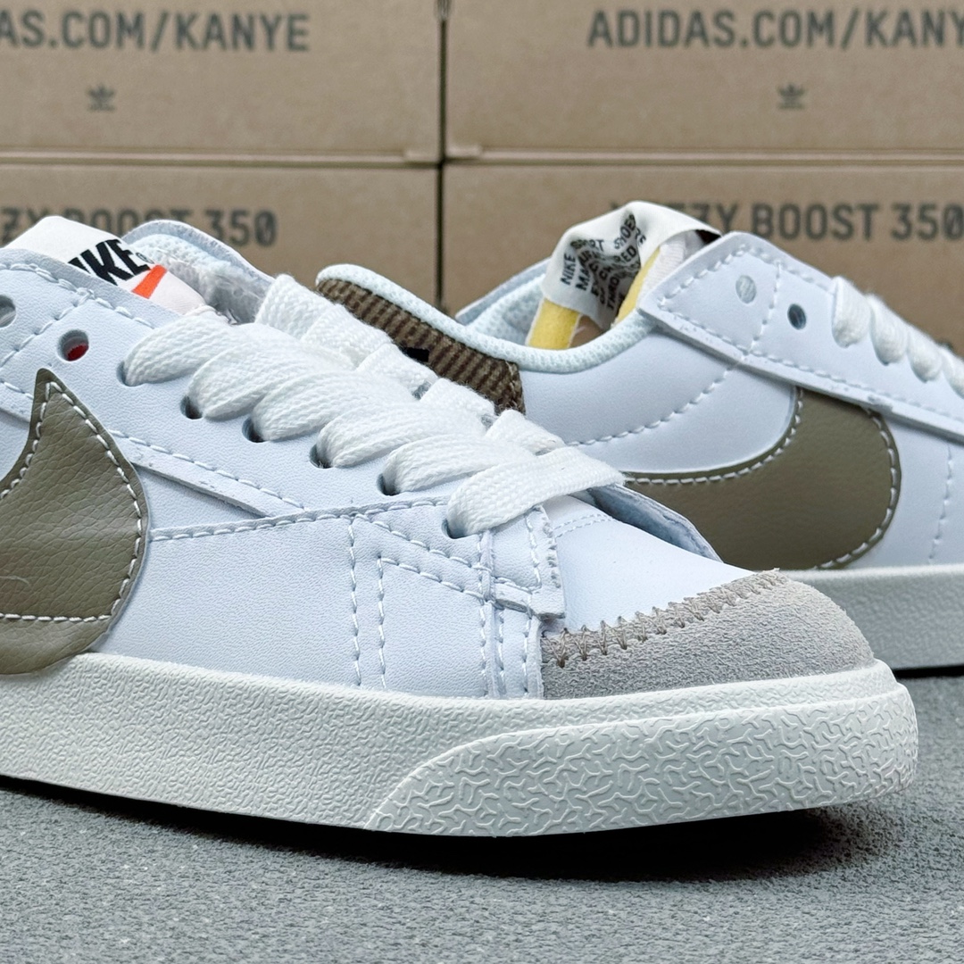 Nike Blazer Low '77 Jumbo