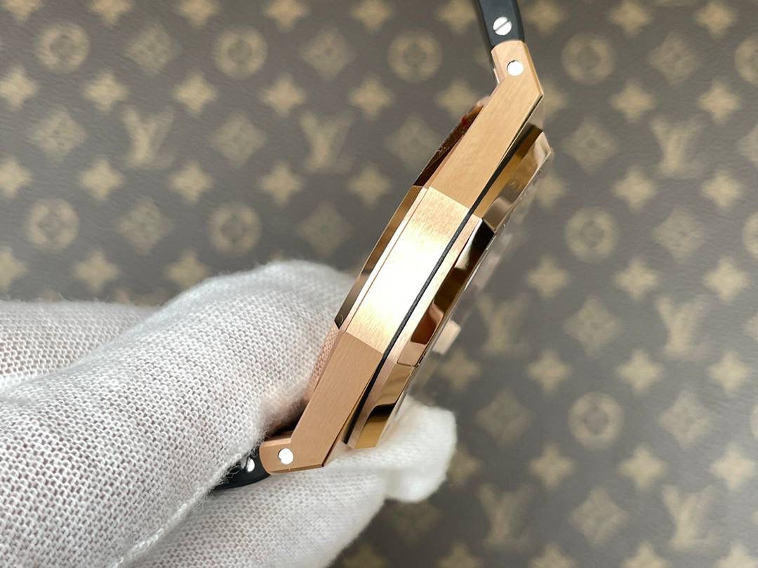 爱彼皇家橡树系列玫瑰金男士自动机械腕表