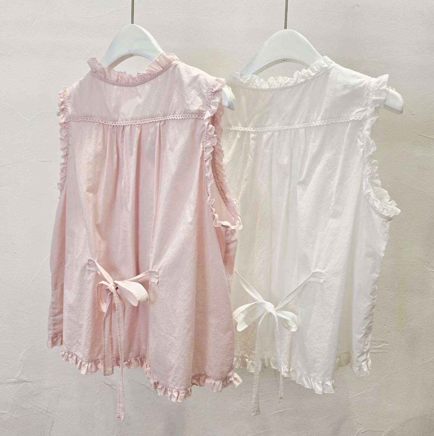 輕薄ruffle 背心
