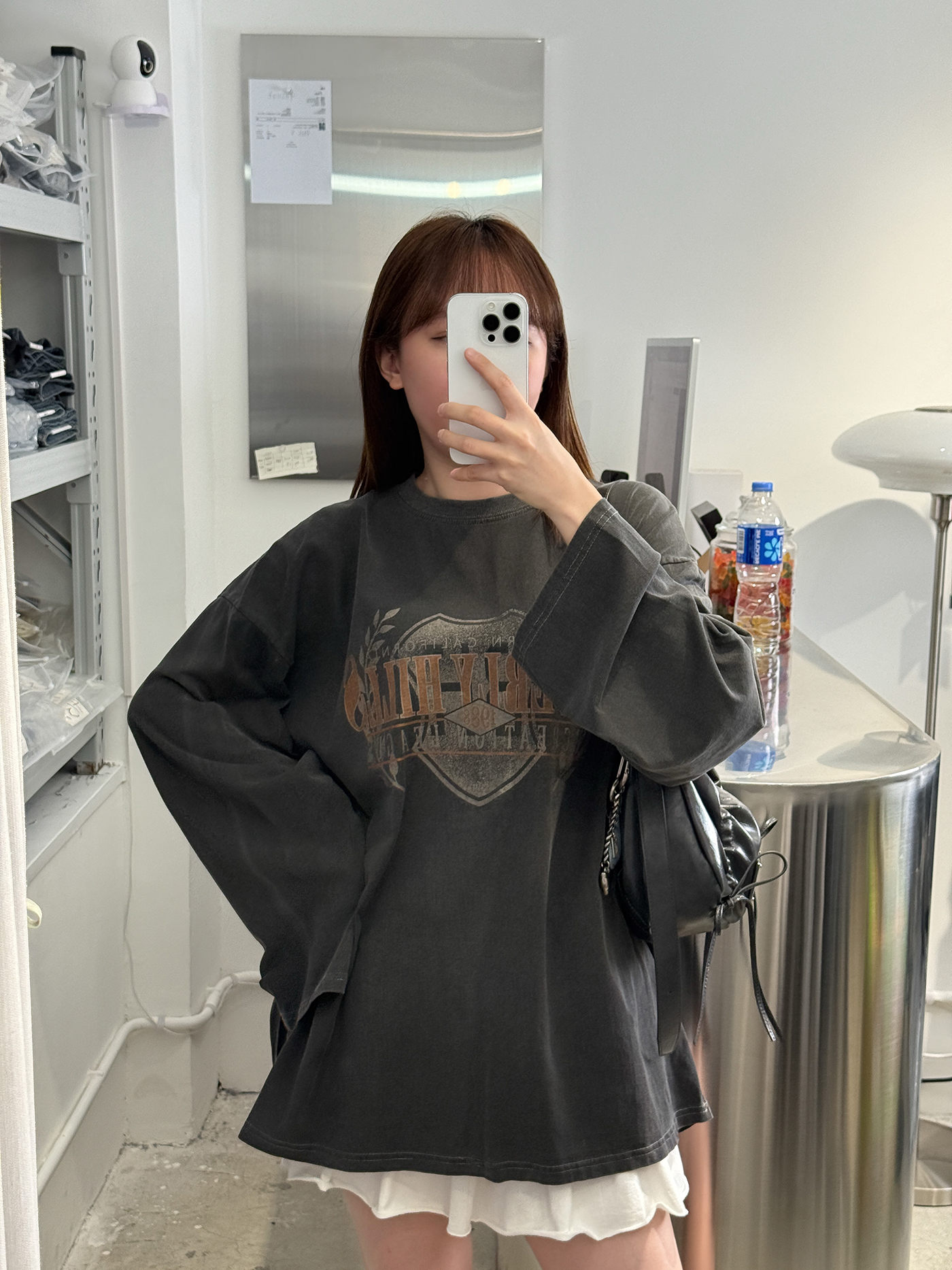 𝐁𝐞𝐯𝐞𝐫𝐥𝐲 𝐡𝐢𝐥𝐥𝐬 𝐠𝐫𝐚𝐩𝐡𝐢𝐜 𝐥𝐨𝐧𝐠 𝐬𝐥𝐞𝐞𝐯𝐞 𝐭𝐨𝐩
