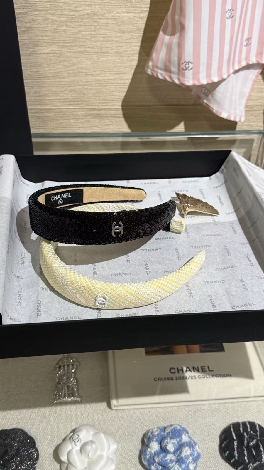 【原單】CHANEL 布藝蕾絲格紋發箍 連禮盒