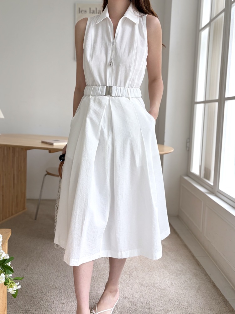 Jardin Belted Zip-Front Dress