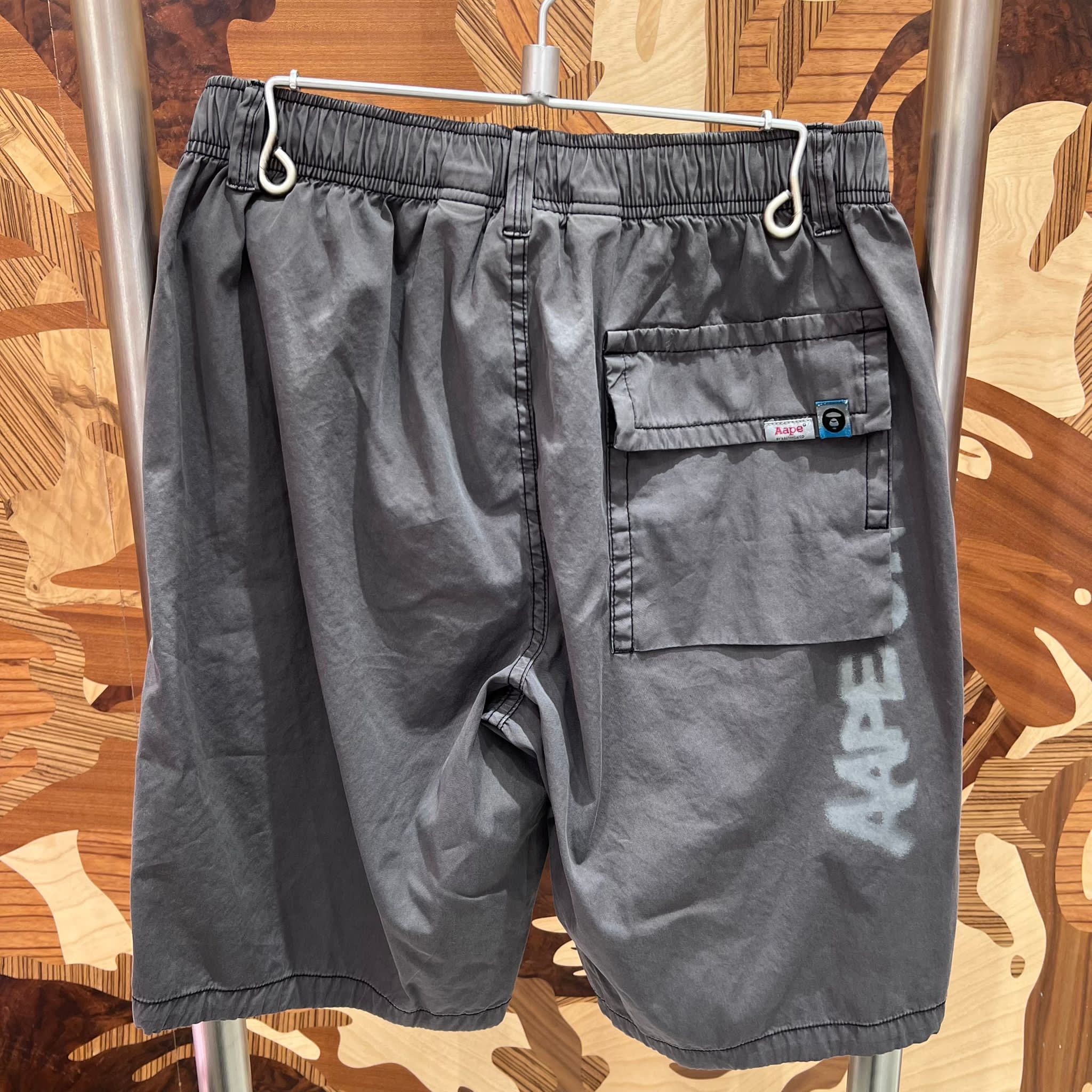 AAPE AAPEUNVS logo shorts (D614)