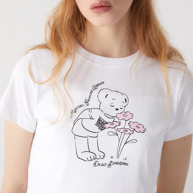 25SS新作★デイジーコラボ【MARITHE x DAISY】FLOWER BEAR TEE DAISY X MARITHE FLOWER BEAR TEE white - 데이지신드롬