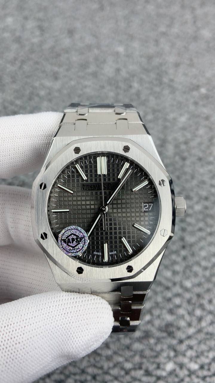 爱彼皇家橡树系列自动机械男士腕表