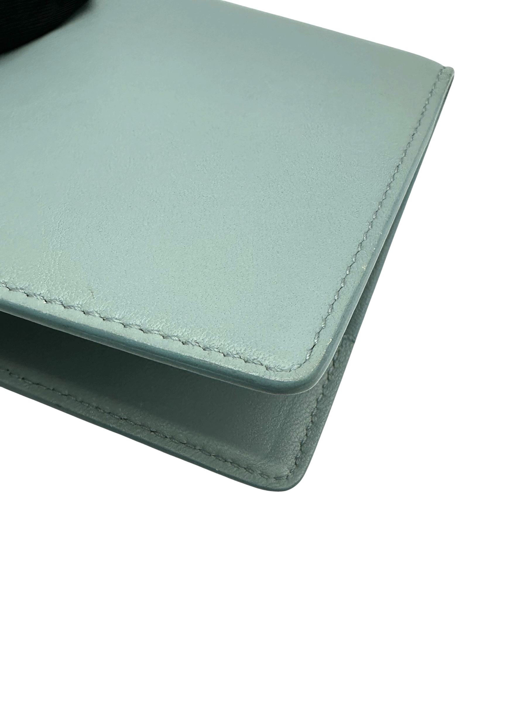 Pre-owned Celine passport holder / Product Code: 061910