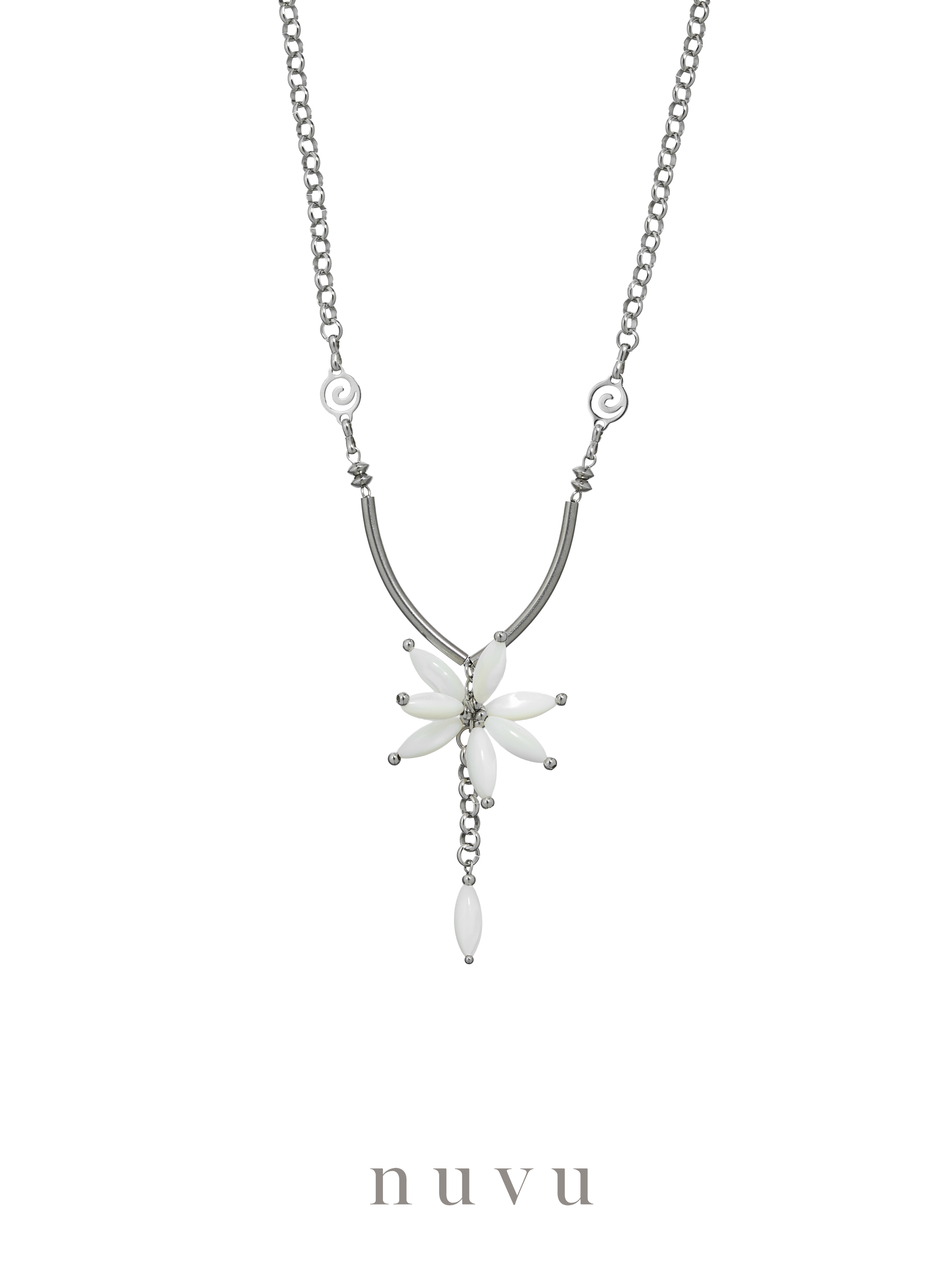Shell Bloom Necklace