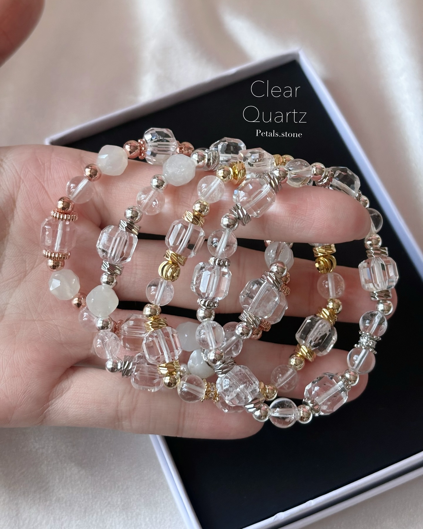 ₊˚¢ℓєαя qυαятz ‧🕊️⊹ ♡