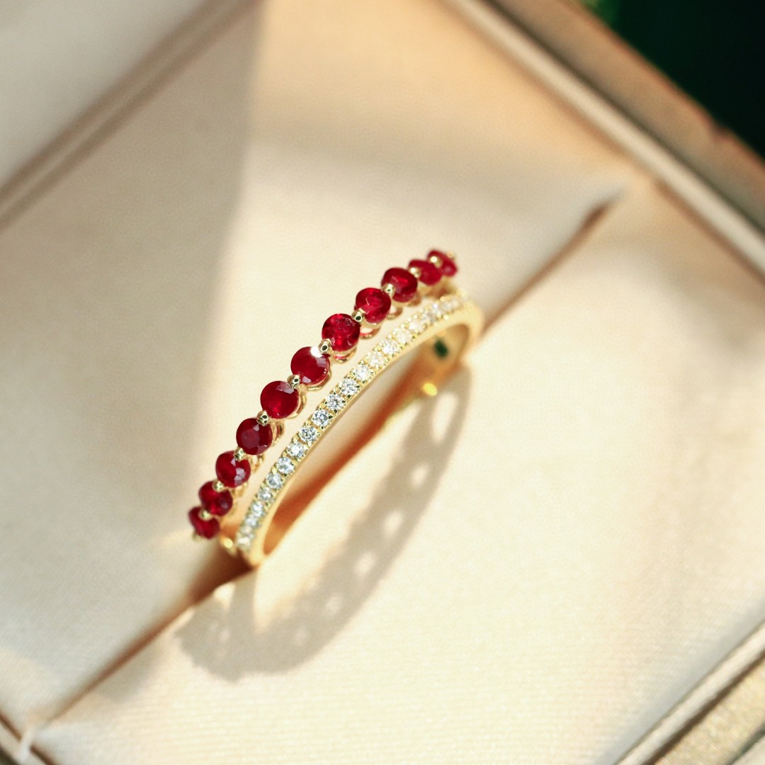 18K Ruby Diamond Ring 