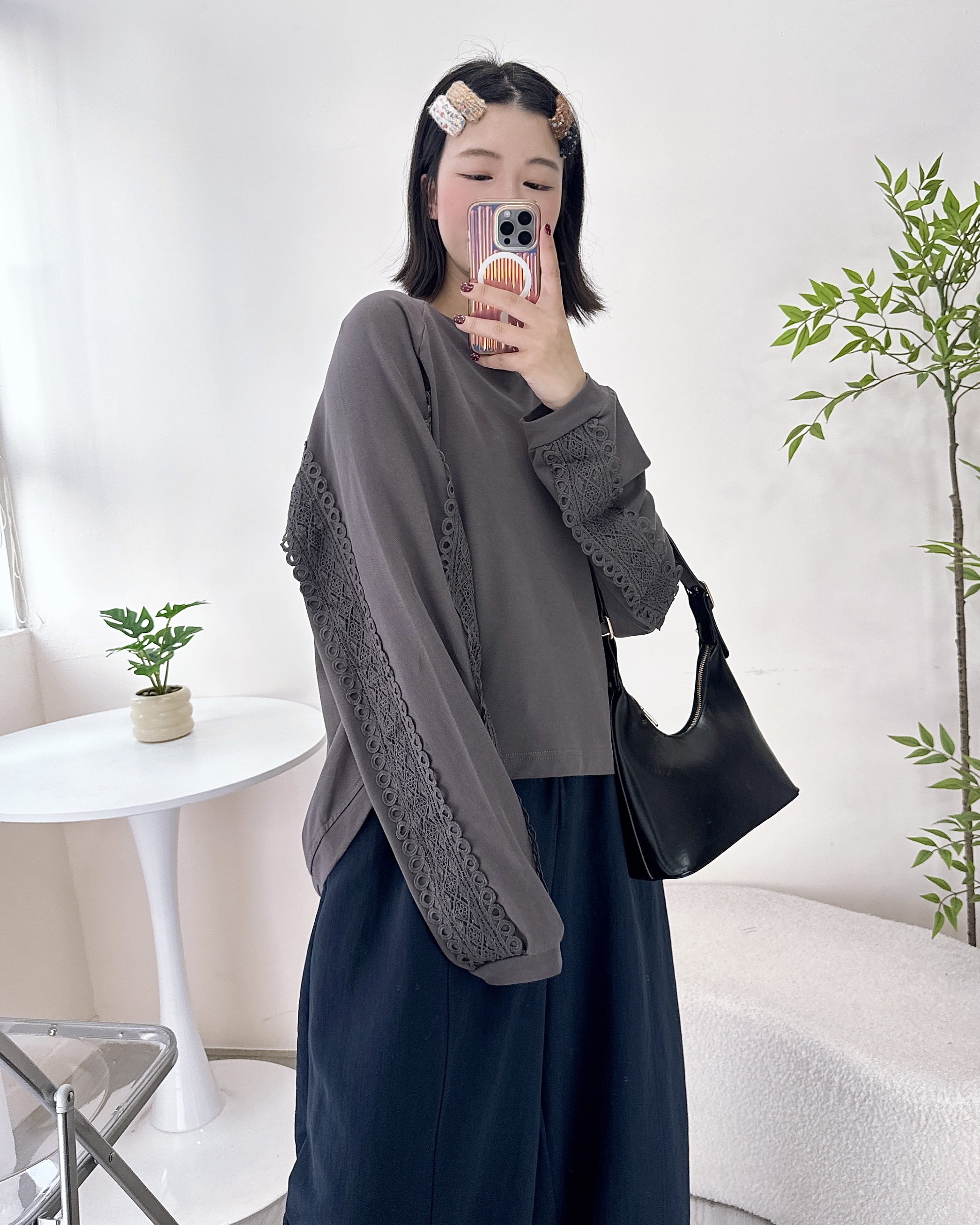 型格刺繡邊度薄衛衣 2色