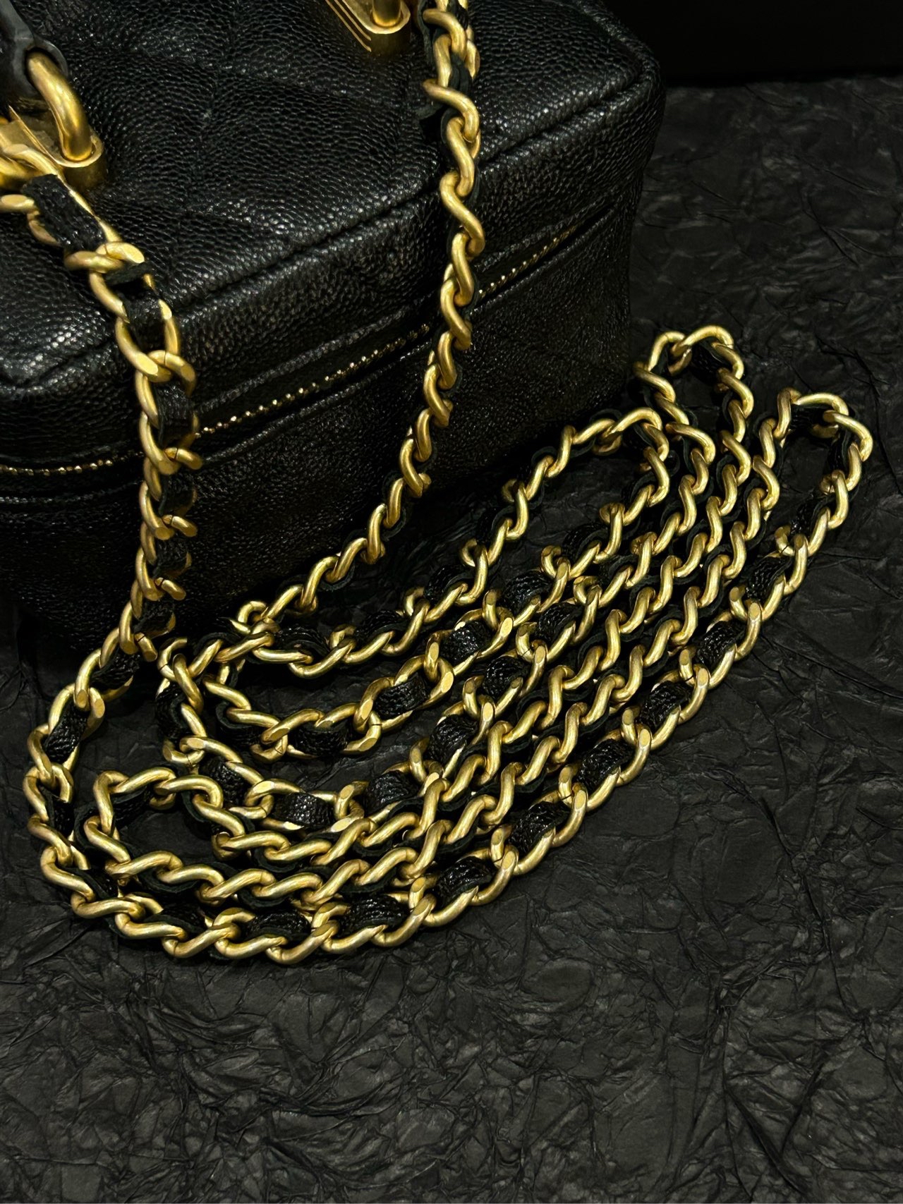 【預訂貨品】Chanel 黑金荔枝 mini小廢包