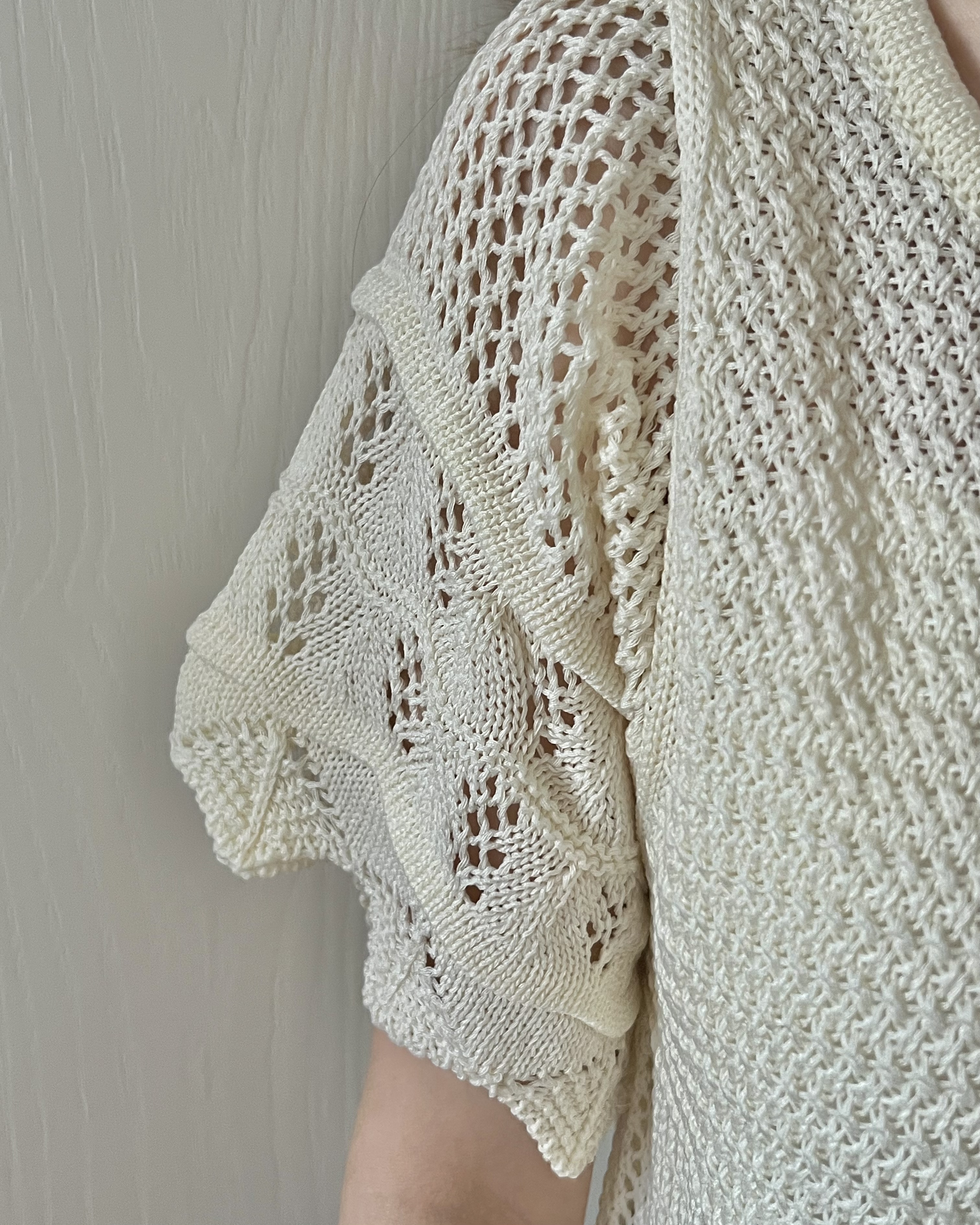 甜價鏤空花邊針織上衣 包容度大 現貨