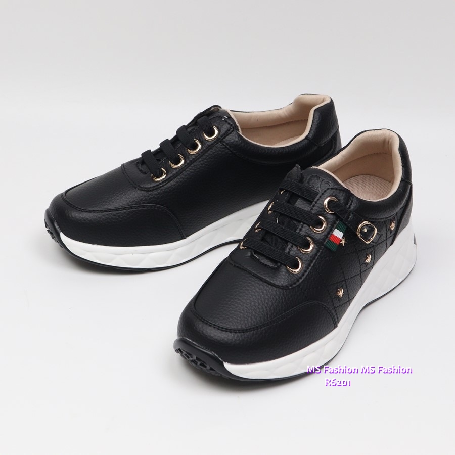 R6201 韓國🇰🇷星星飾扣sneakers