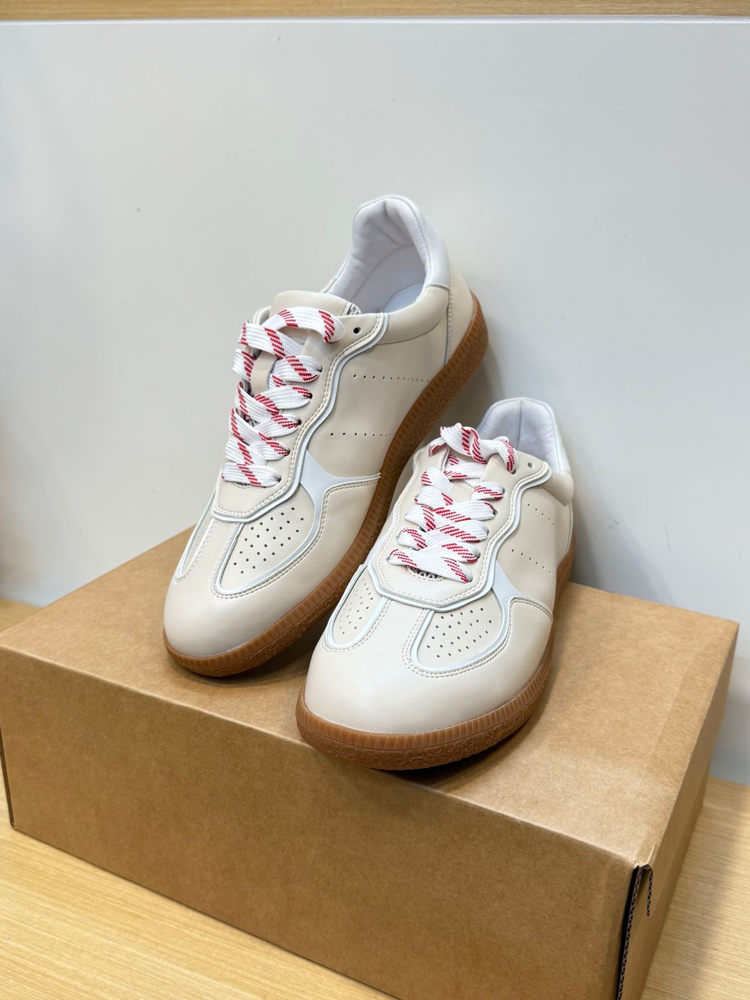 日本真皮鞋 M205498