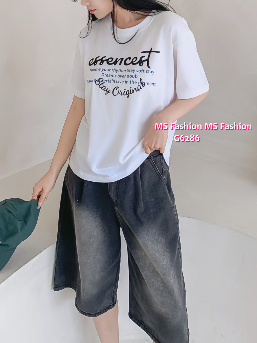 G6286 韓國🇰🇷靚字母print top