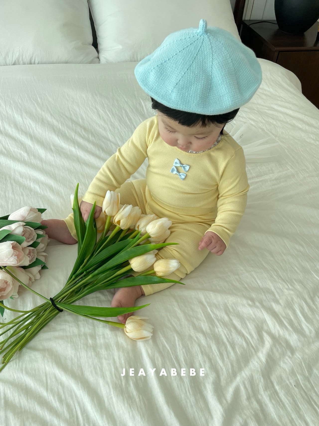 🇰🇷jeayabebe set (tee+pants)