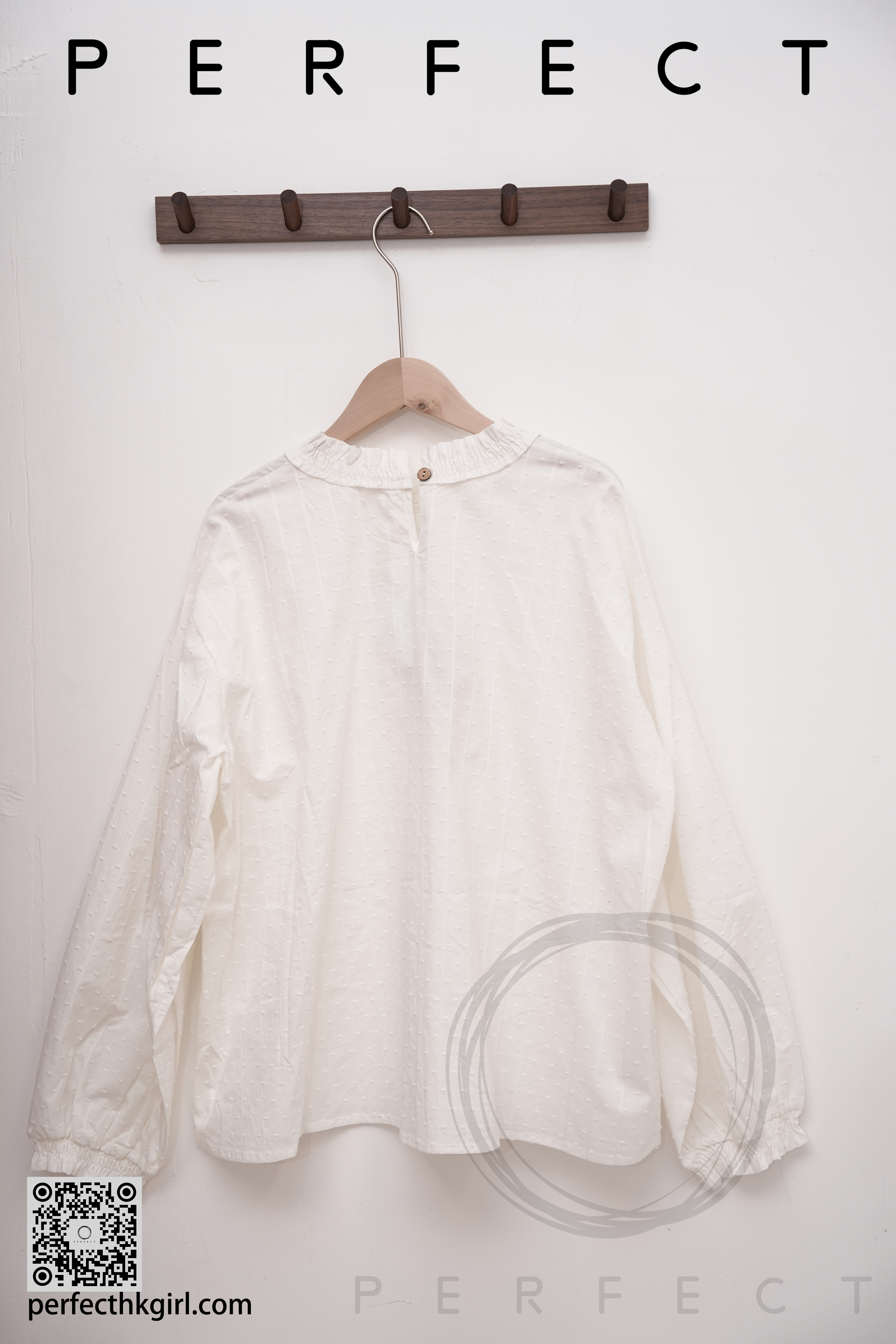 T0029_文青浮雕波點裇衫（純潔白）