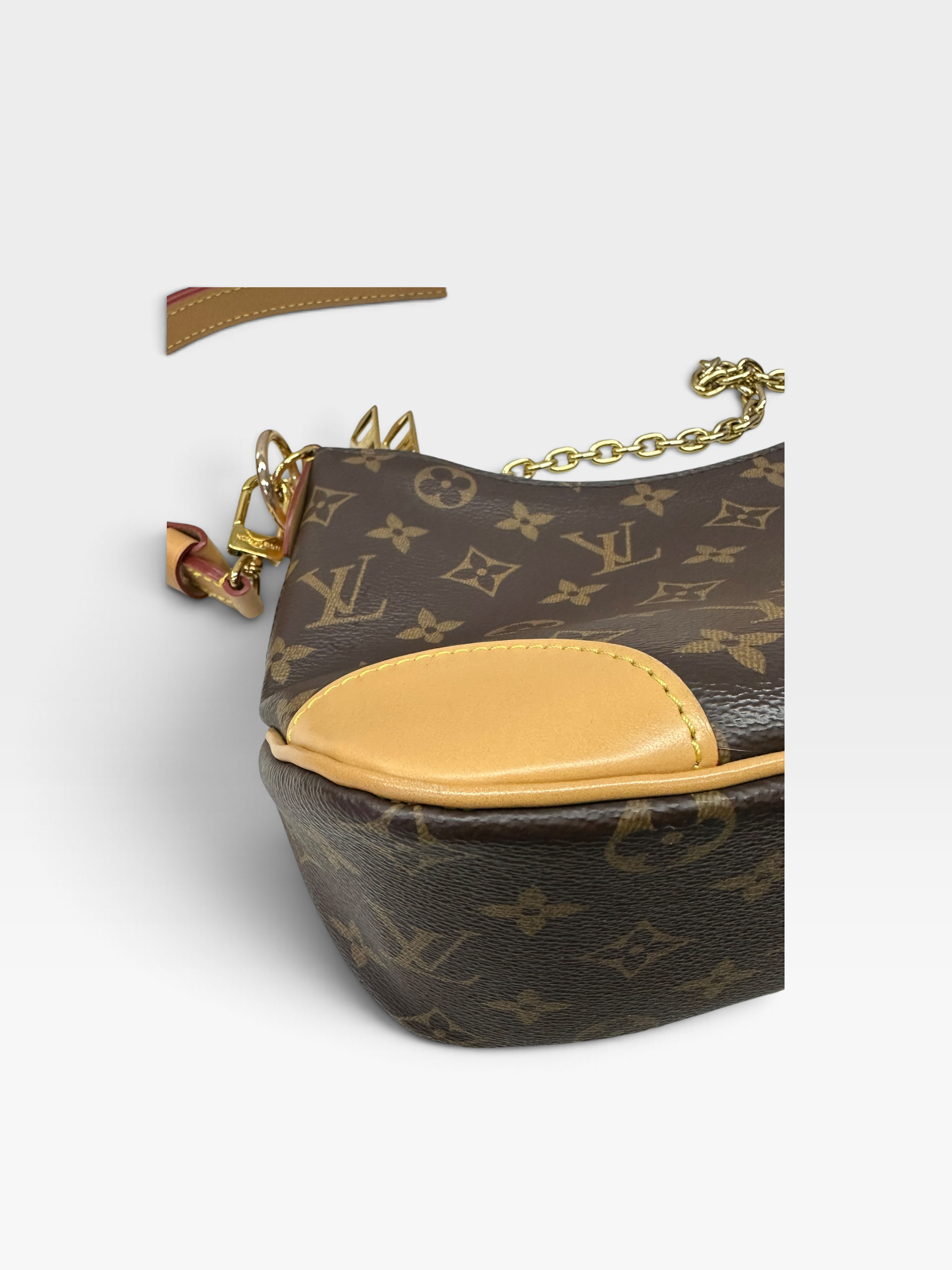 Pre-Owned LV Boulogne / Product Code: 092405