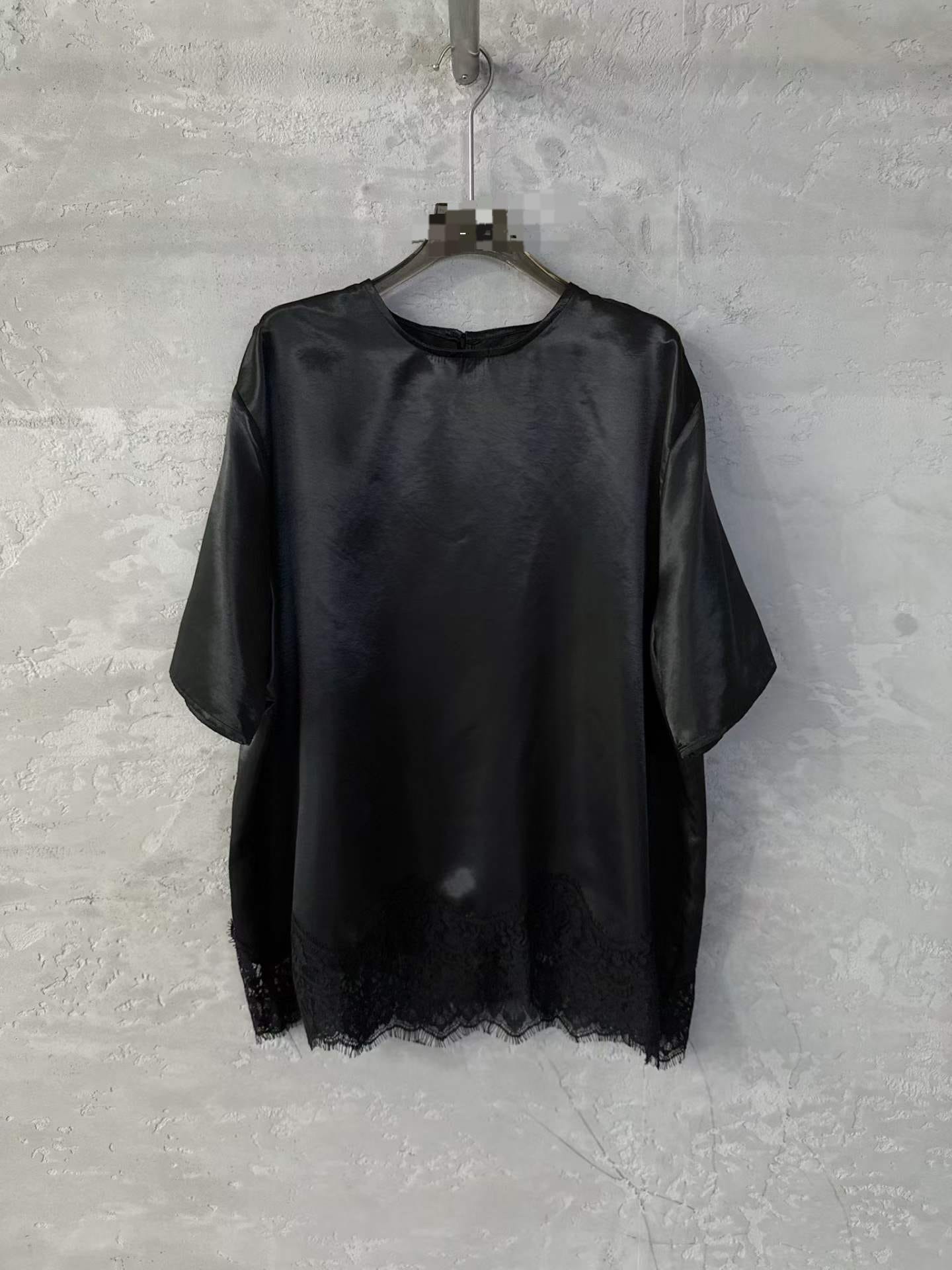 <限時預購> 2026 超流行Lace下擺質感上衫 TW260308K03 《9/3截單，預計4月中旬到港》