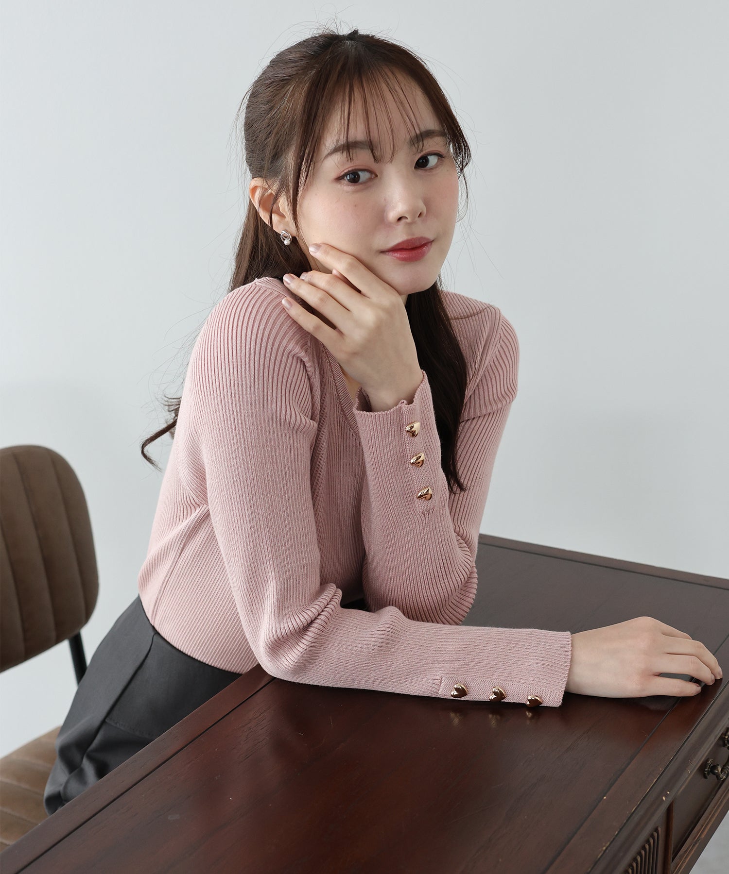 <JP> v領心心鈕顯瘦Knit Top* 3色入 <預購>