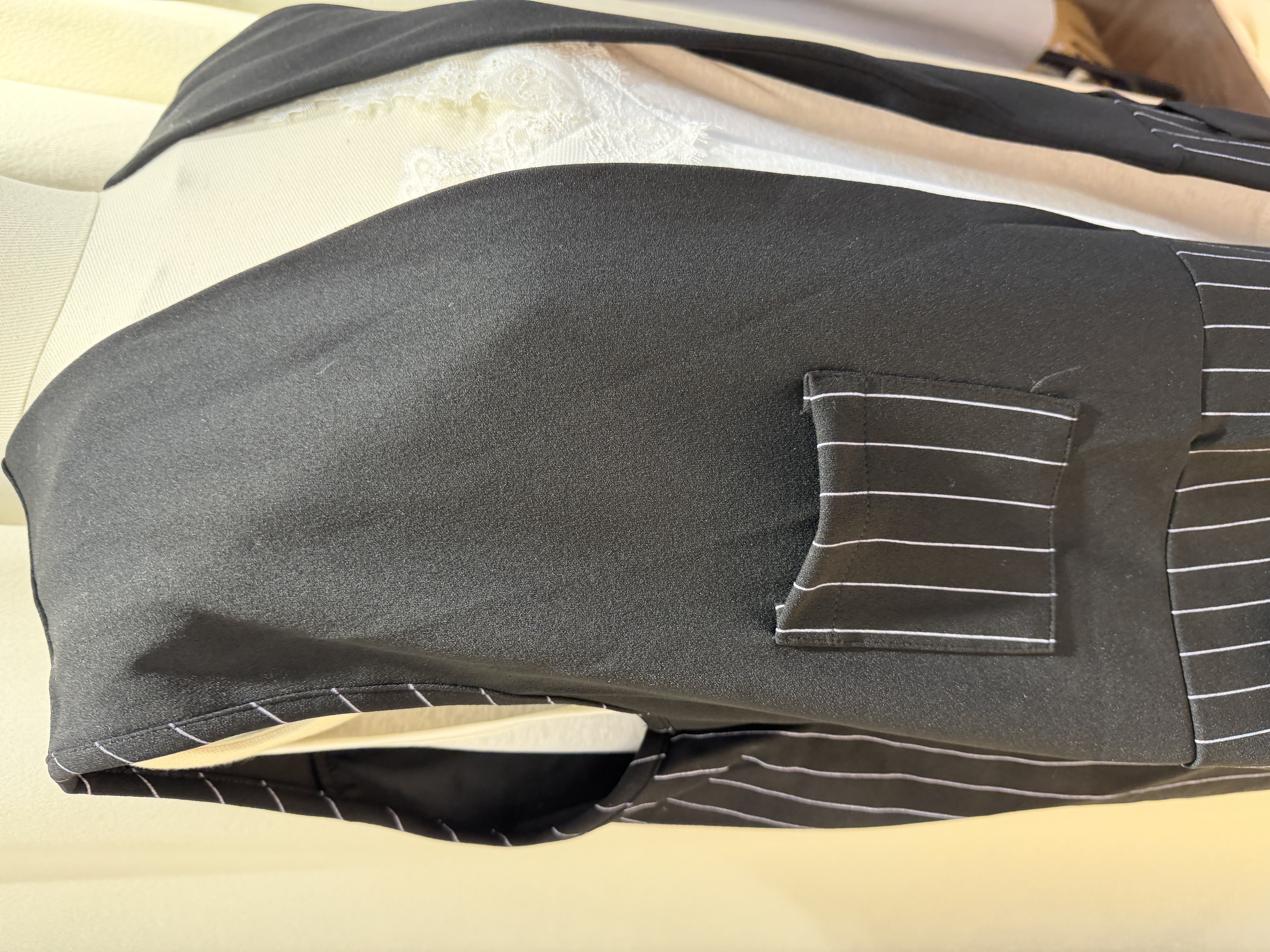 黑白條紋拼接長版背心