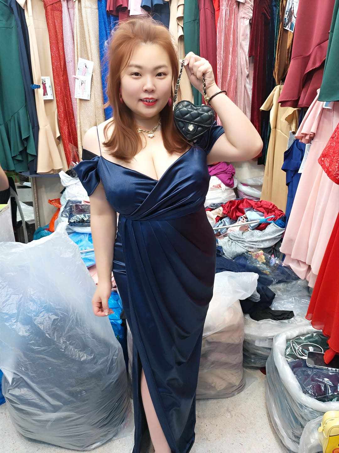 AA06/AA0006 💥新品💥亮面褶皱细吊带开叉修身长礼服