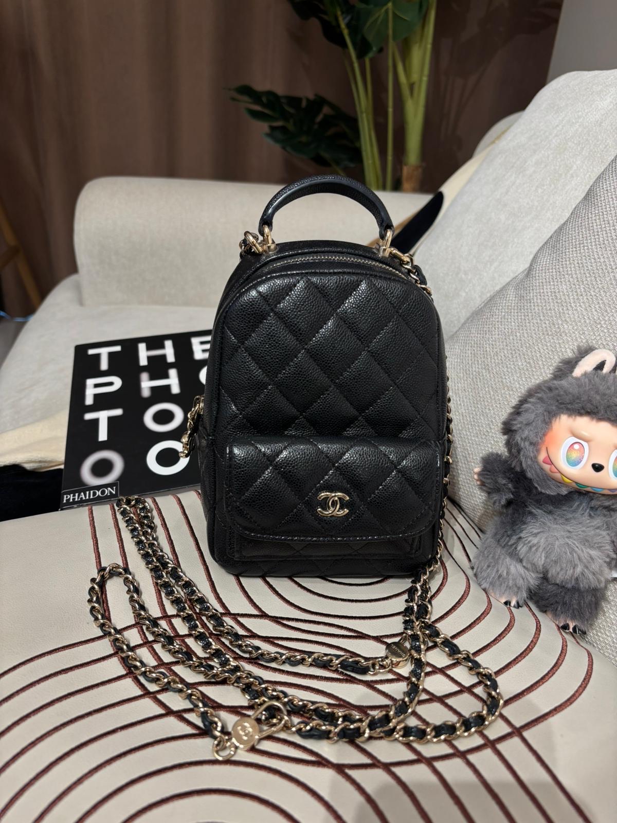Chanel mini backpack 黑色荔枝牛皮淡金扣迷你背囊24C,100%Authentic,98%new ✅晶片✅dust bag✅box