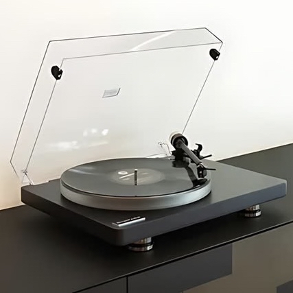 Clearaudio Compass Belt Drive Turntable