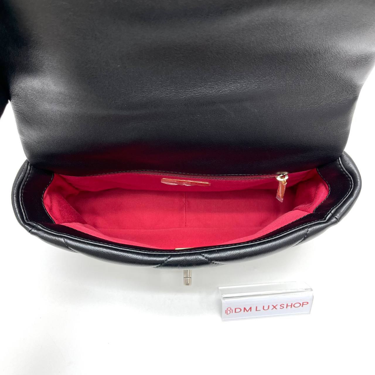Chanel Black 19 Small SHW (Microchip)