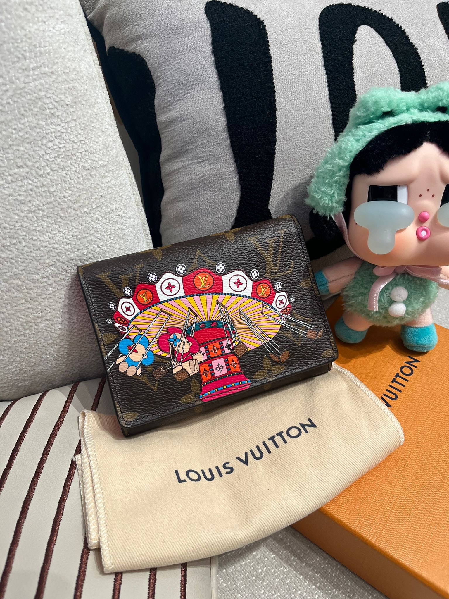未使用品 Lv Vivienne Victorine WALLET M69754 Compact Tri-fold wallet, 100%Authentic,unused✅dust bag✅box