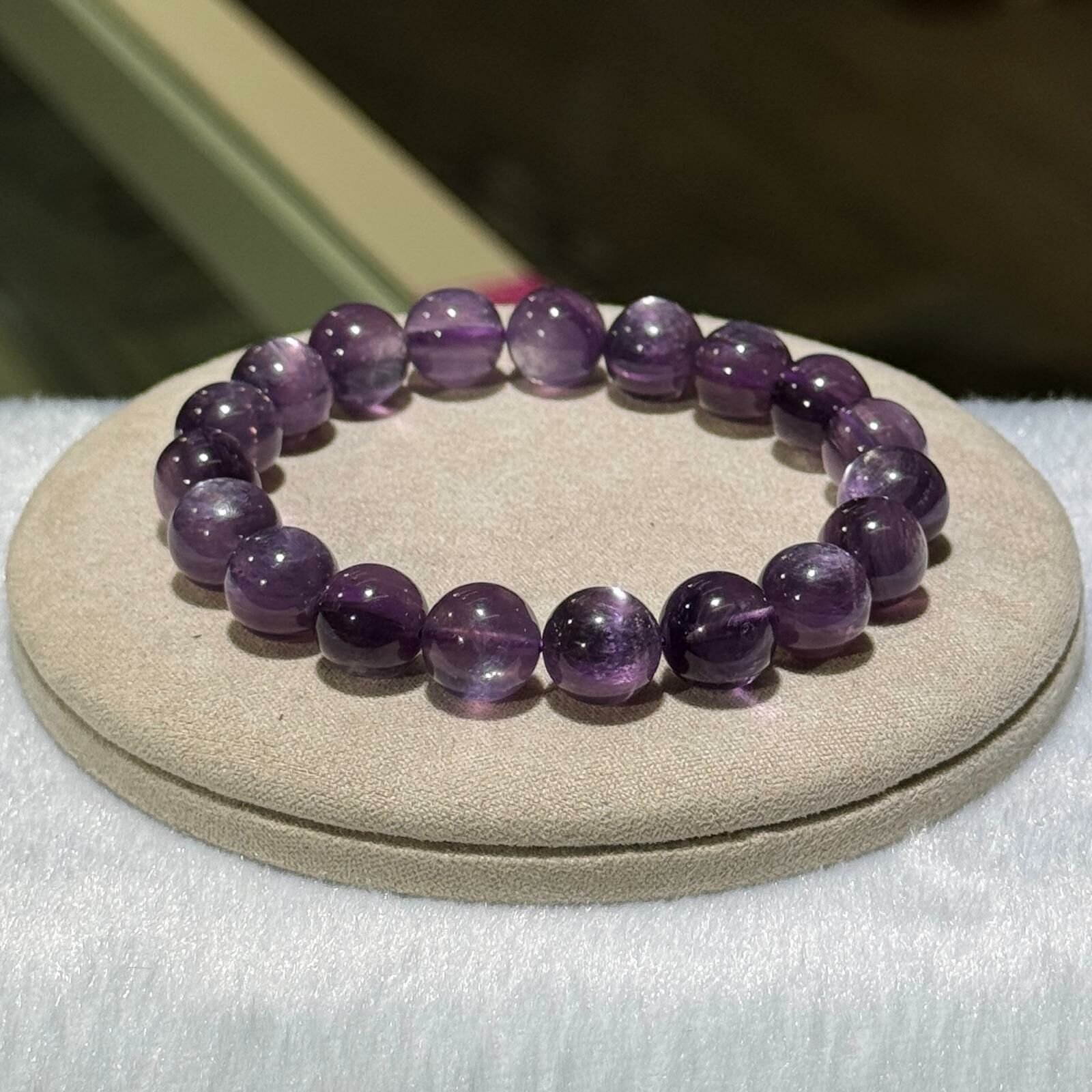 紫鋰雲母手串 10 mm +/-